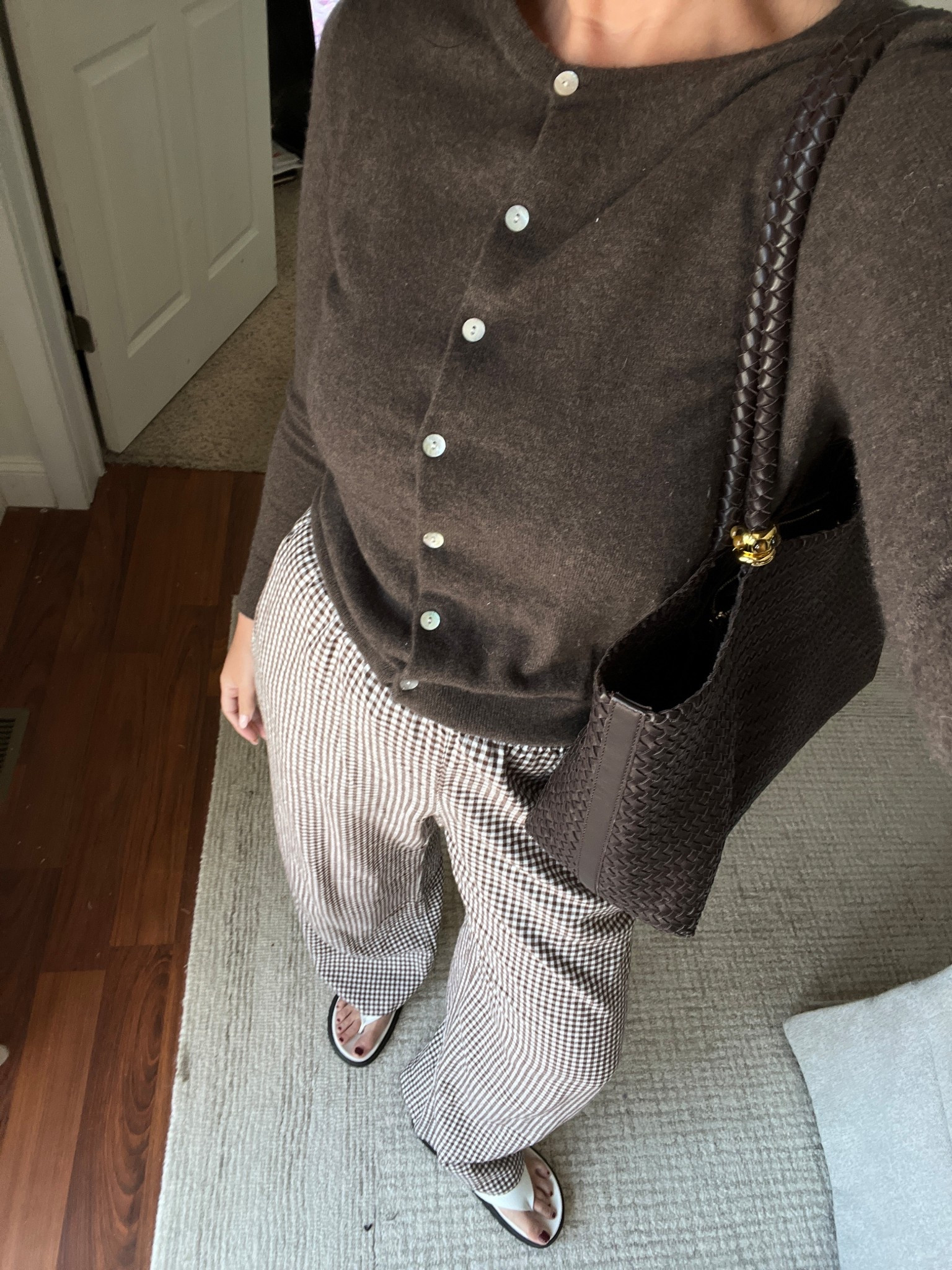 Casual spring outfit 

#LTKSeasonal #LTKgrwm #LTKootd