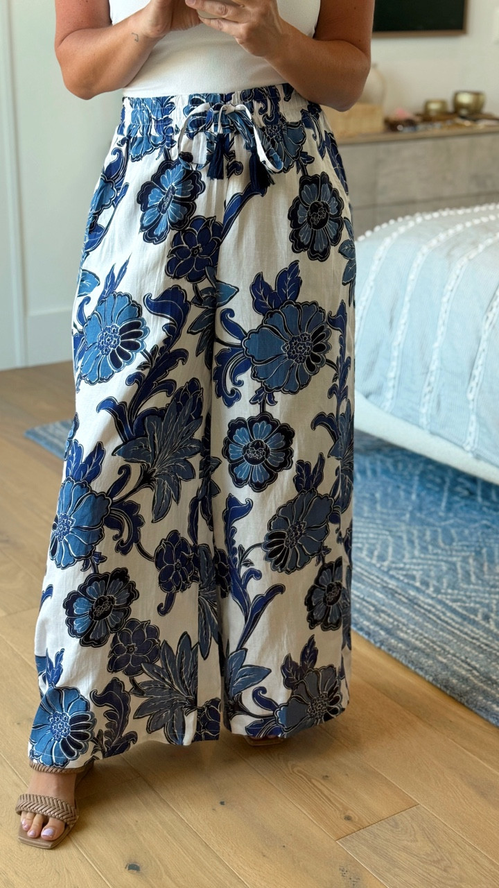 Jump 2 legs in and get your hot self to
dinner ladies! True to size! 

#LTKWorkwear #LTKTravel #LTKootd