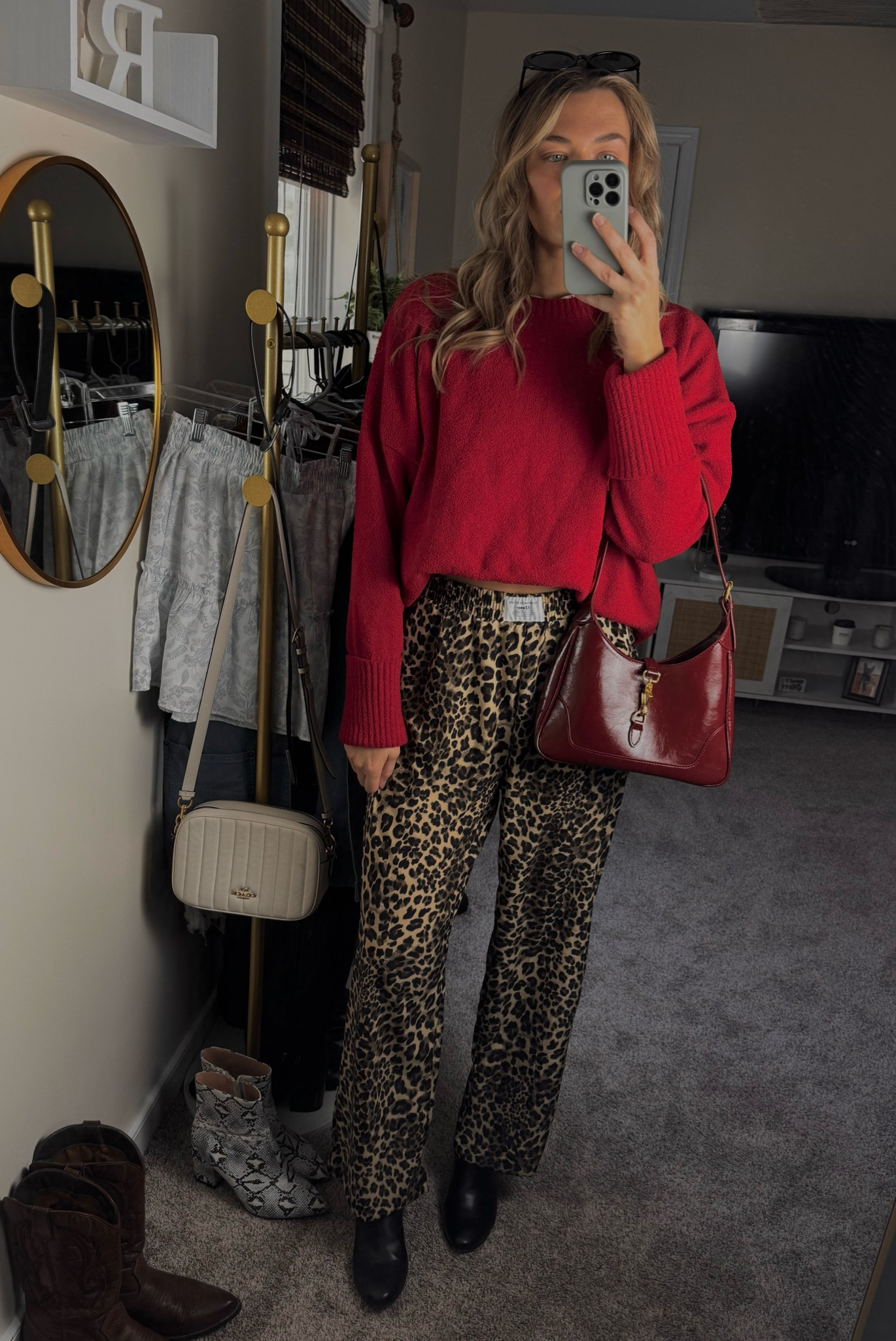 valentine’s date night outfit 

#LTKSeasonal #LTKStyleTip #LTKSaleAlert