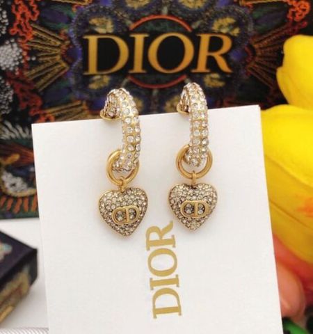 Dior earrings dhgate 

#LTKunder50 #LTKunder100 #LTKsalealert