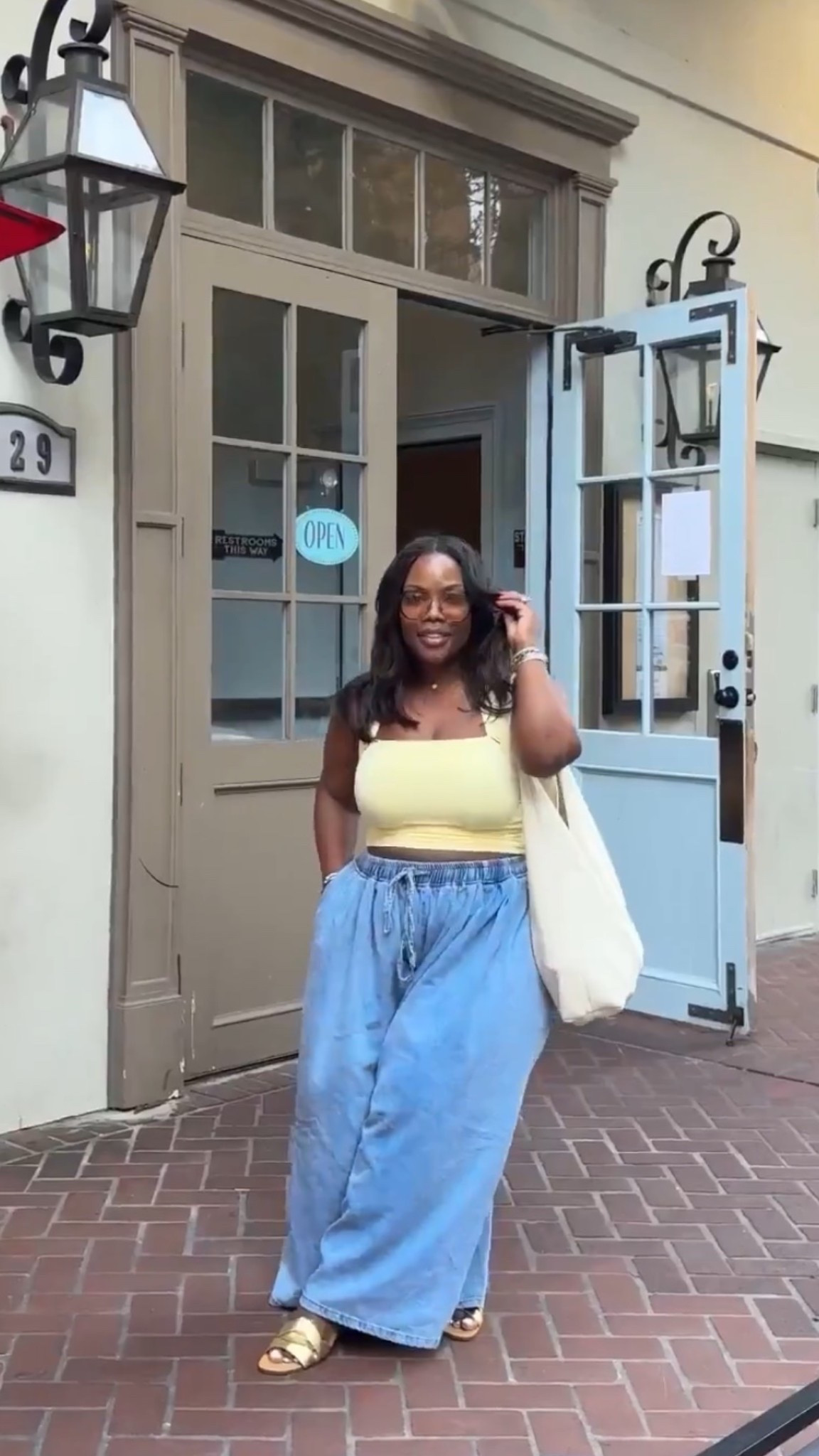 Linking some of my favorite vacation outfits below! ✨


Summer outfits, Amazon fashion, Amazon spring fashion, vacation outfits beach, Emmy Petit

#LTKMidsize #LTKTravel #LTKPetite