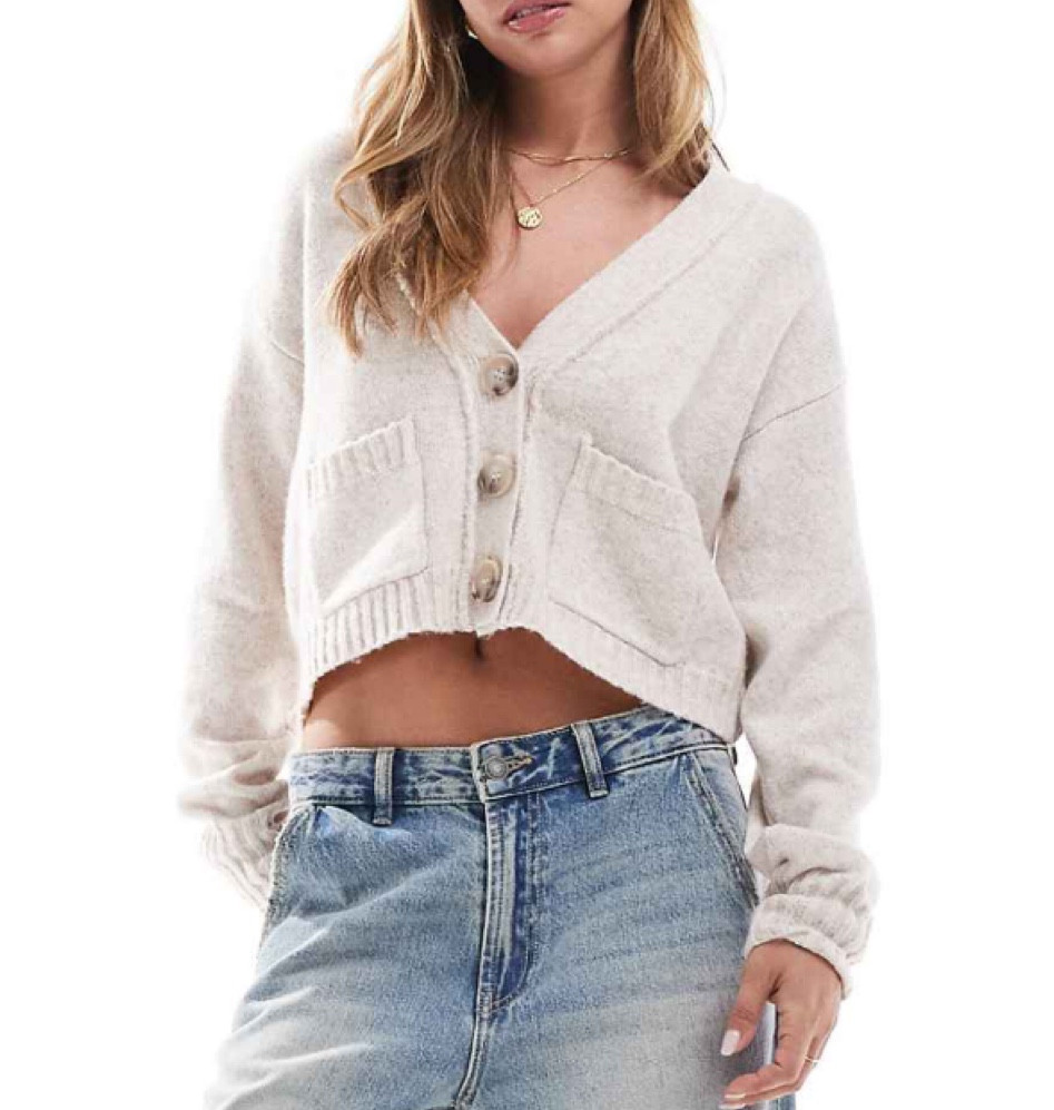 Cardigan, cropped cardigan, sweater, jumper, autumn layers, capsule wardrobe 





#LTKautumn #FashionMonth #LTKstyletip