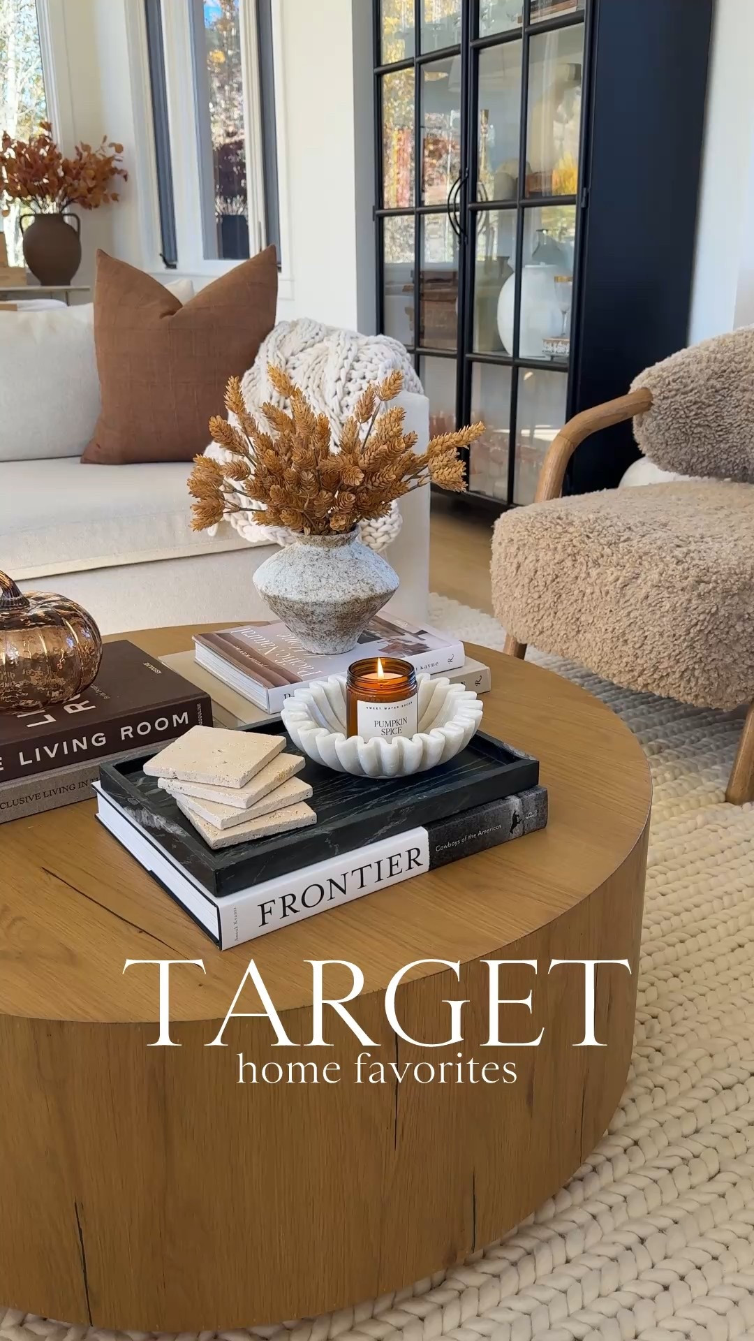 HOME \ Target home finds and how I style them in my house🎯
+ black marble tray $40
+ neutral runner $69
+ woven basket set $51
+ glass honey pot $10 

Decor 
Living Room
Entry

#LTKHome #LTKFindsUnder100