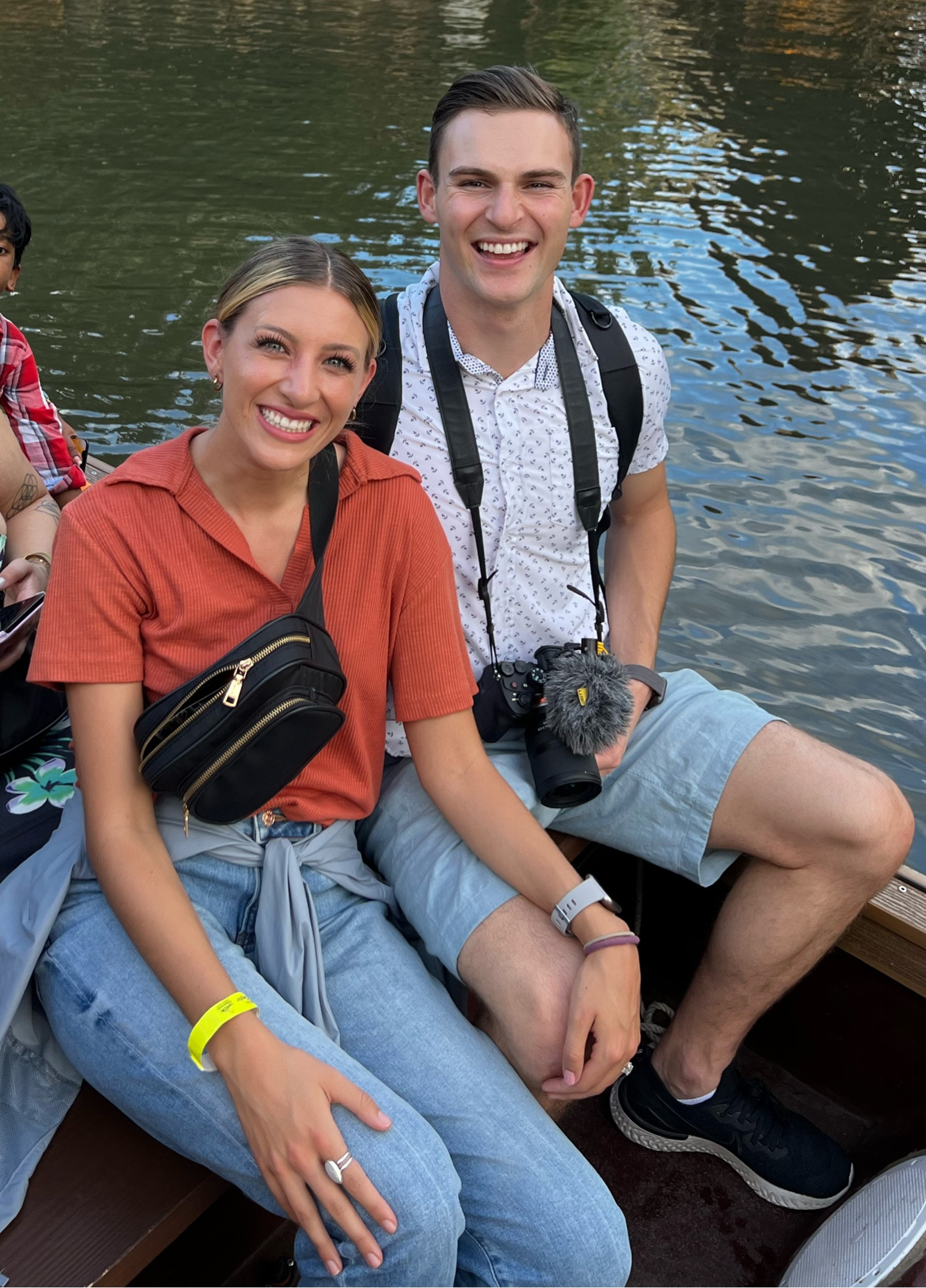 Simple casual outfit that is one of my go-to’s while traveling!



#LTKSeasonal #LTKtravel