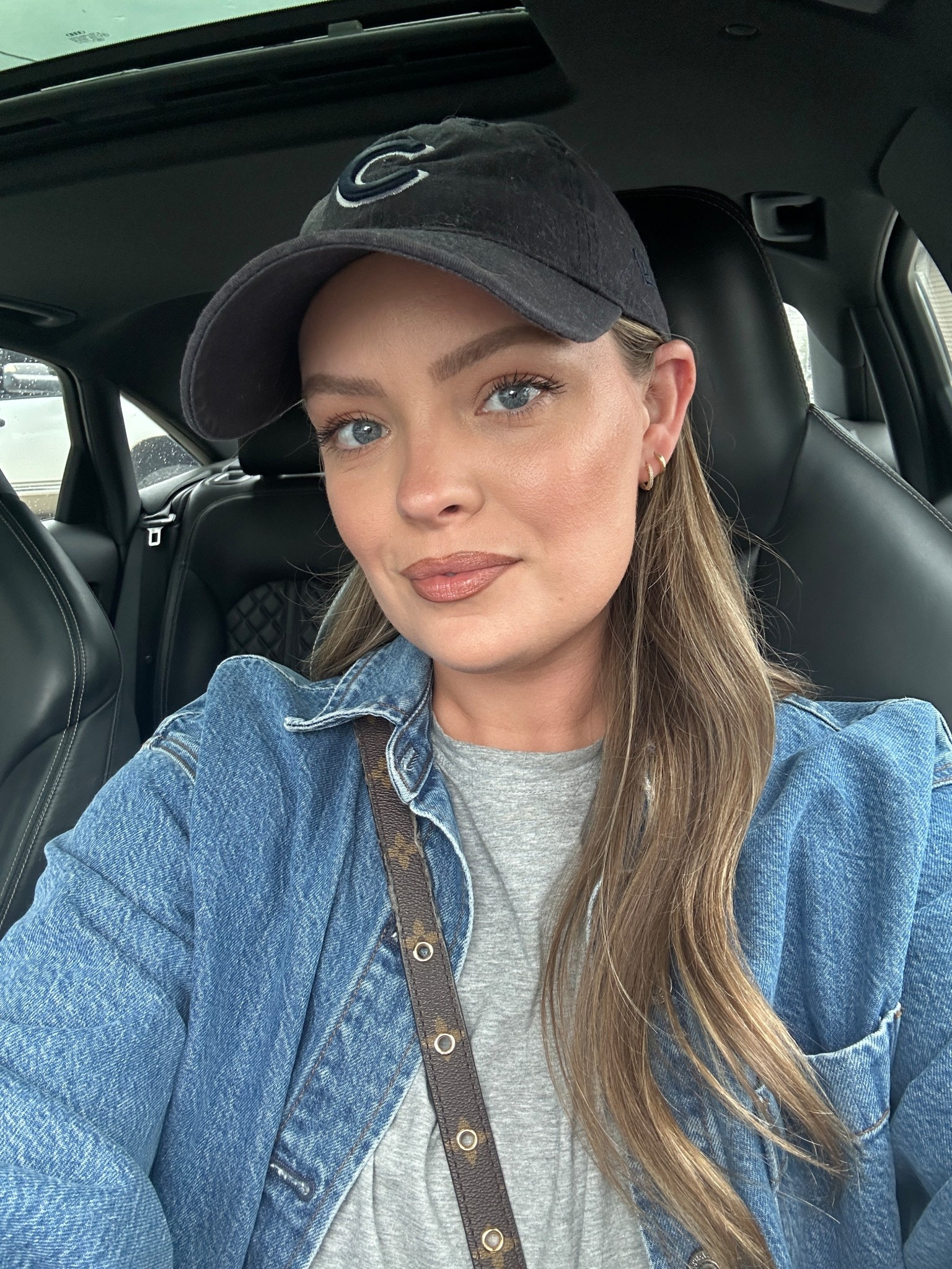 Quick ten min makeup 🤎 use briannafox for 10% off Miranda Frye jewelry!