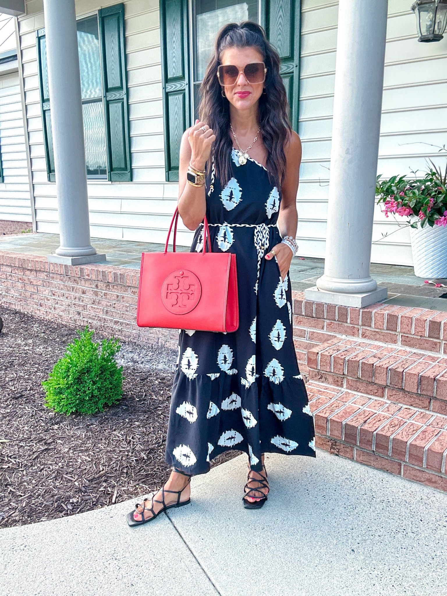 Size small in dress

#LTKSeasonal