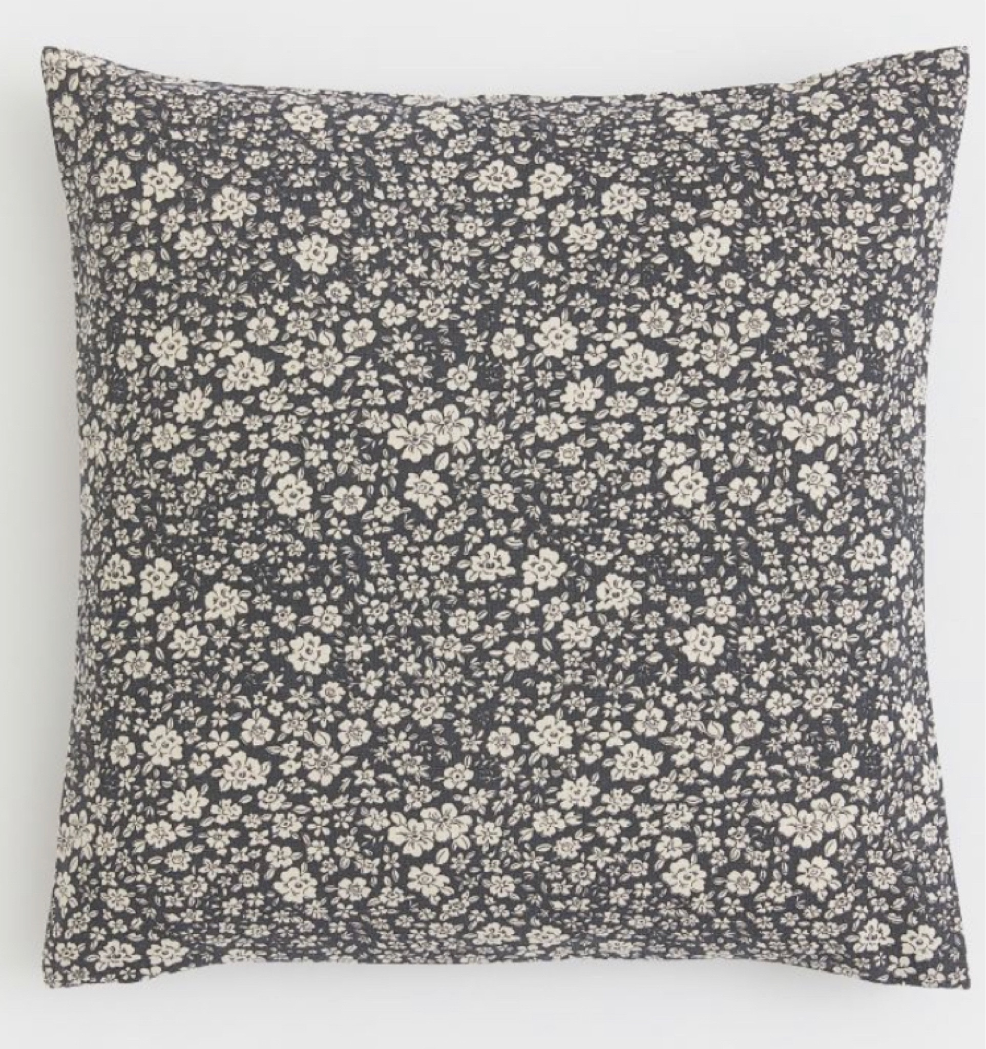Floral Pillow super affordable 

#LTKsalealert #LTKhome #LTKSeasonal