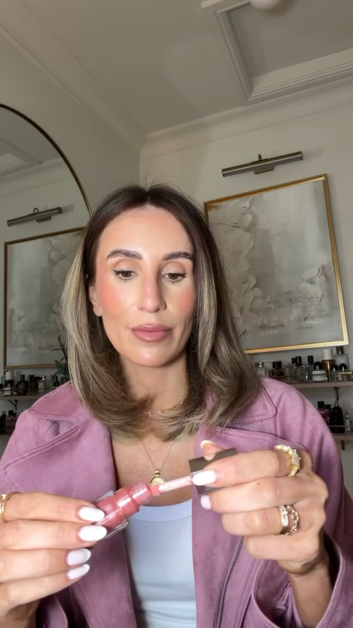 Liner: shade 02
Gloss: shade Fu$$y 
AD @spacenk 

#LTKbeauty #LTKstyletip #LTKFashionMonth