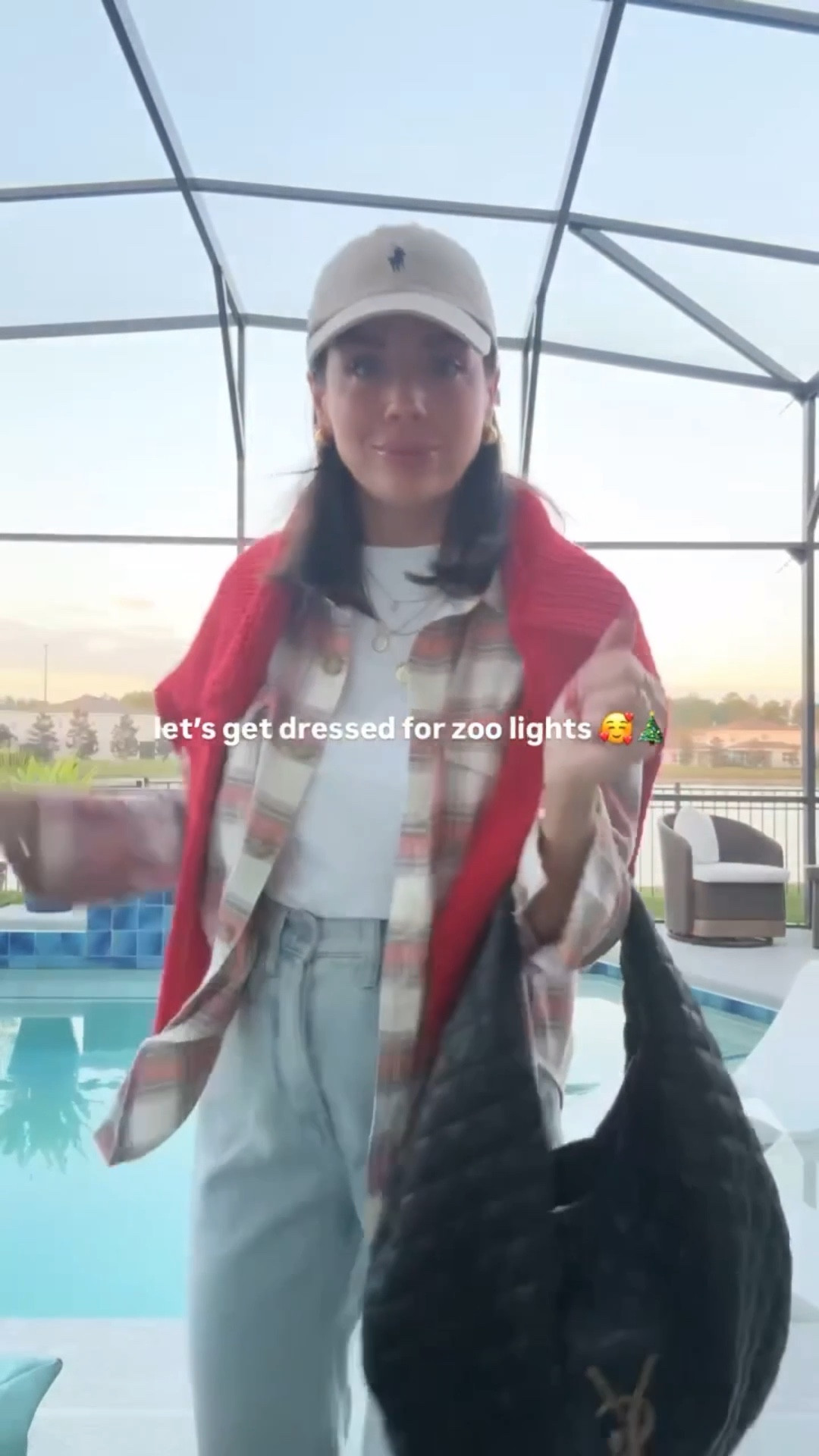 Christmas light ootn love love these jeans! In XS & 00 

#LTKHoliday #LTKFindsUnder50 #LTKFindsUnder100