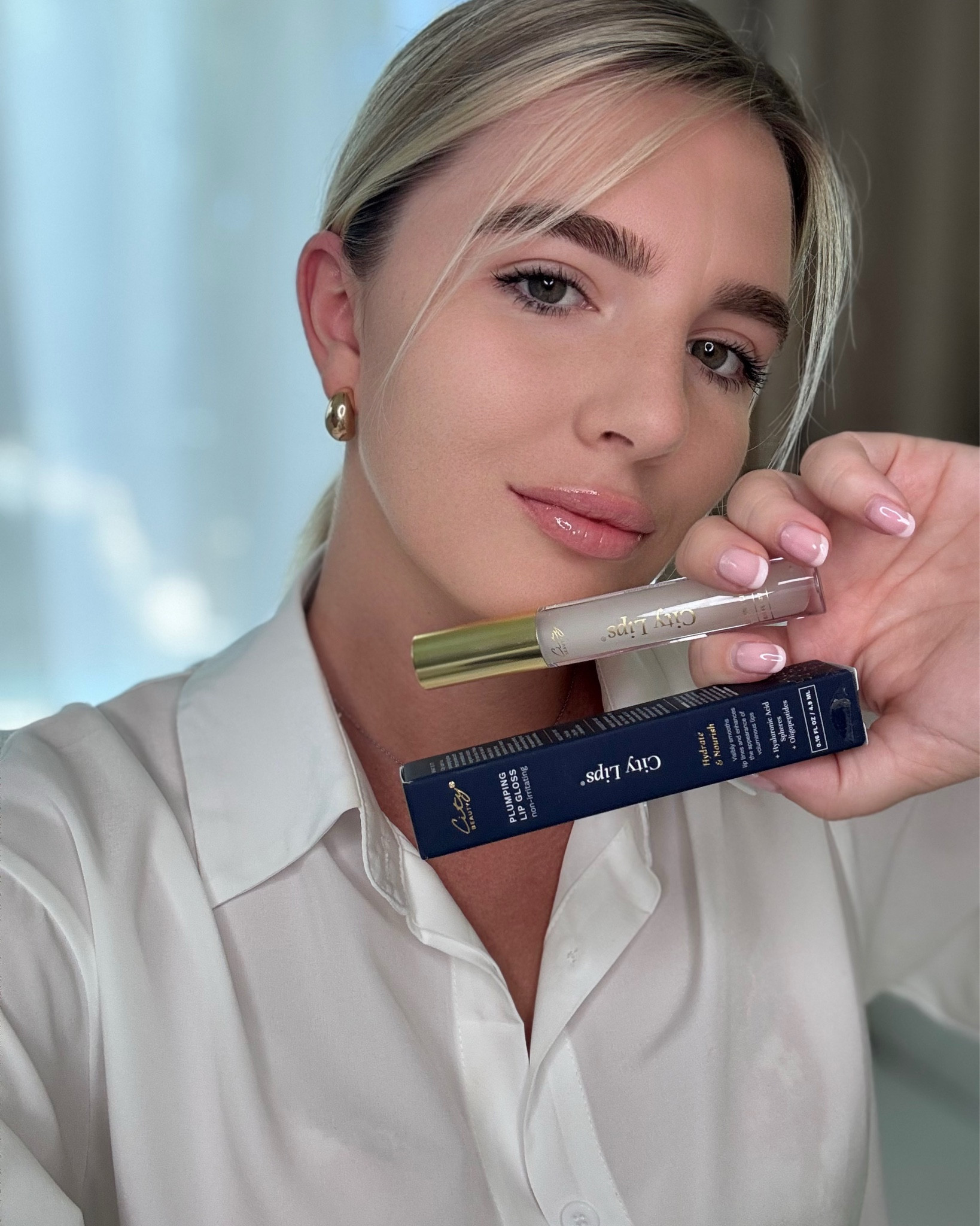 Another little Amazon gem I stumbled on — this lip gloss from City Lips actually gives your lips that plump, juicy look without the sting.
Sadly, it’s sold out right now… no idea when it’ll be back.
But wanted to share in case it restocks — I’ll keep you posted!

#BeautyFinds #AmazonFaves #LipGlossLove #NoFilterNeeded #BeautyRoutine #CityLips #PlumpLips #CleanGirlAesthetic
