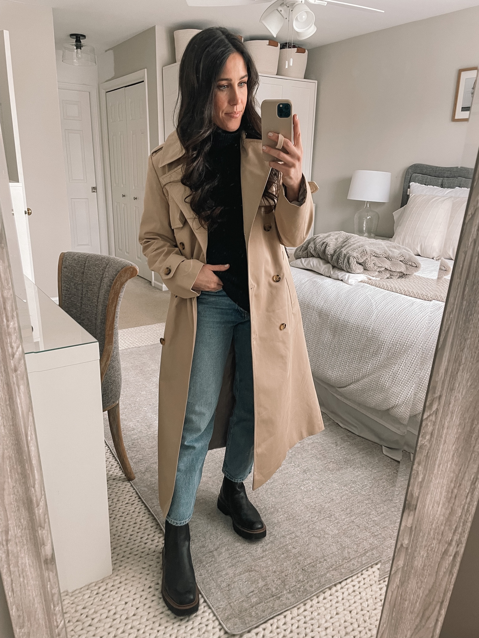 3.13.23
Jcrew Sweater, Agolde 90s crop, mango trench, laguna boots 

#LTKstyletip #LTKSeasonal #LTKFind