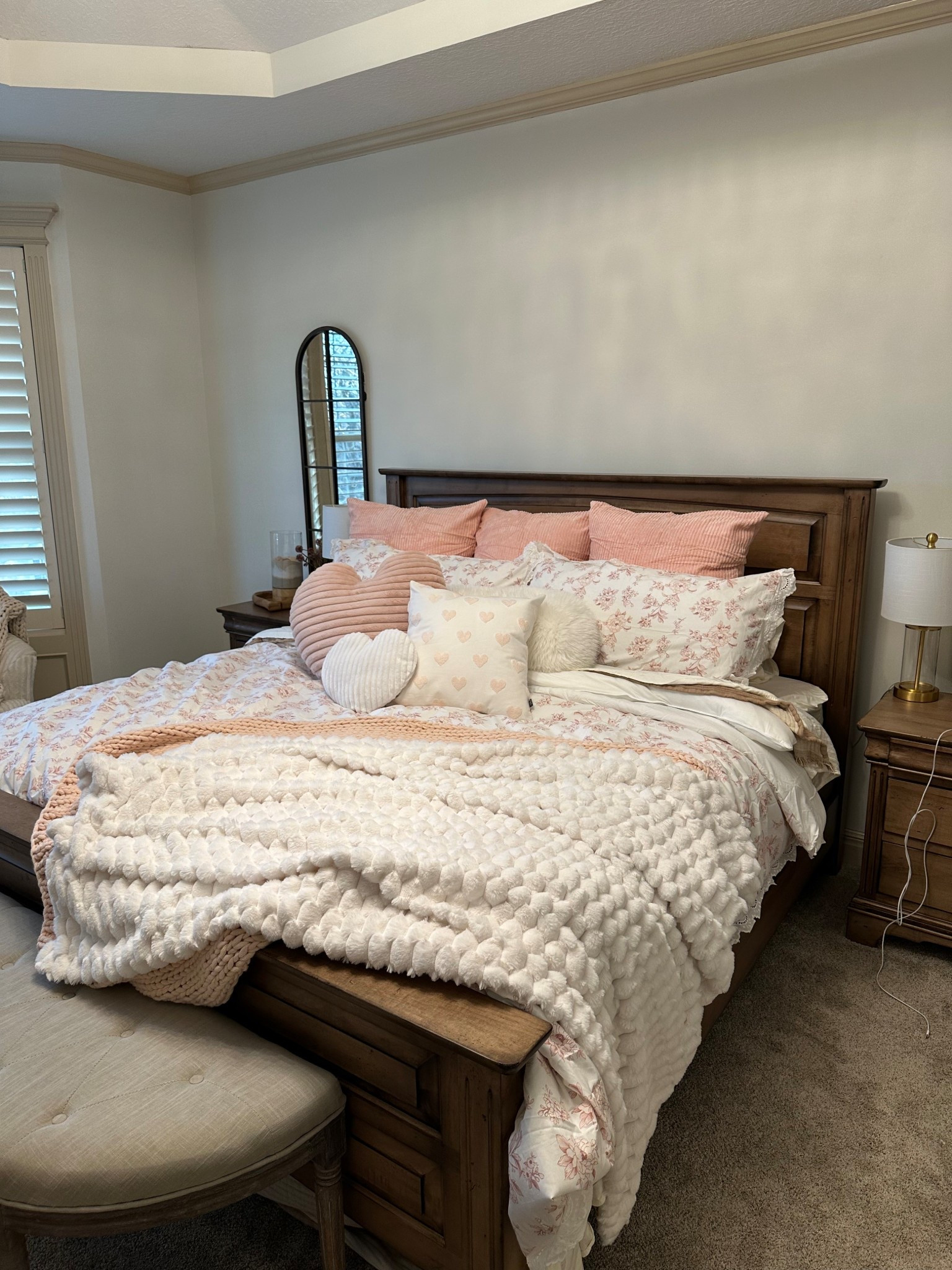 Getting ready for Valentine’s Day with all this cute bedding! 

#LTKSeasonal #LTKHome #LTKdayinmylife