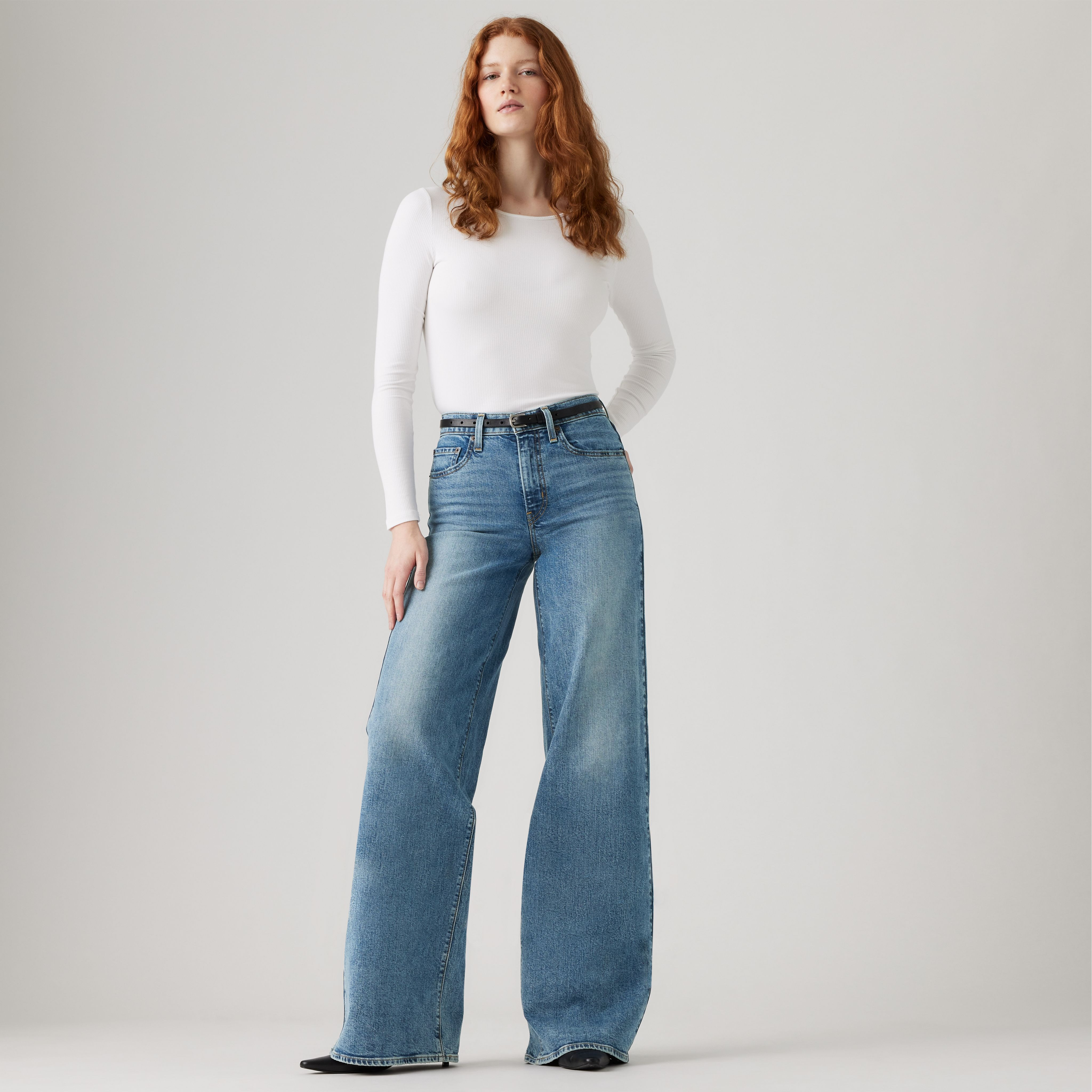 Levi's 728 High Rise Wide Leg Women's Jeans 29x30 | Levi's US