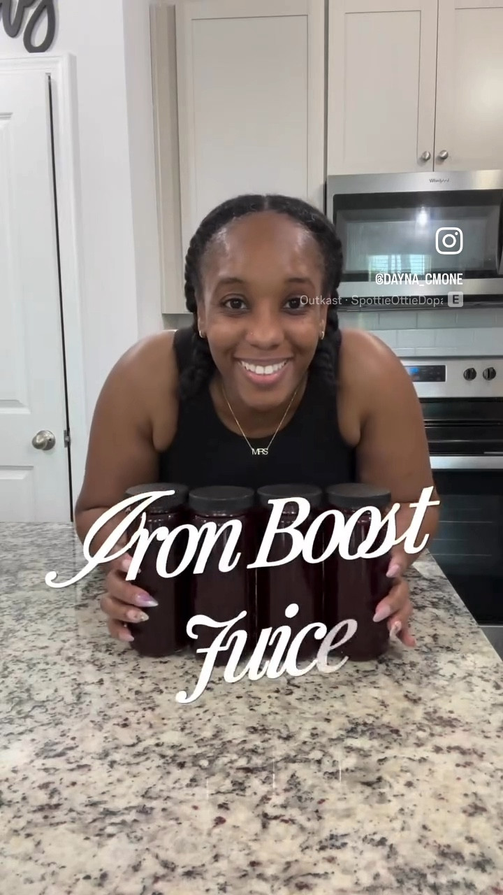 The Blend:
• Beets: Liver support & circulation 
•Apples & Pears: Fiber & anti-inflammatory hydration 
•Ginger: Immune defense & digestion
•Mint: Debloating & freshness

#HolisticHousewife #JuicePrep #WellnessJourney #IntentionalLiving