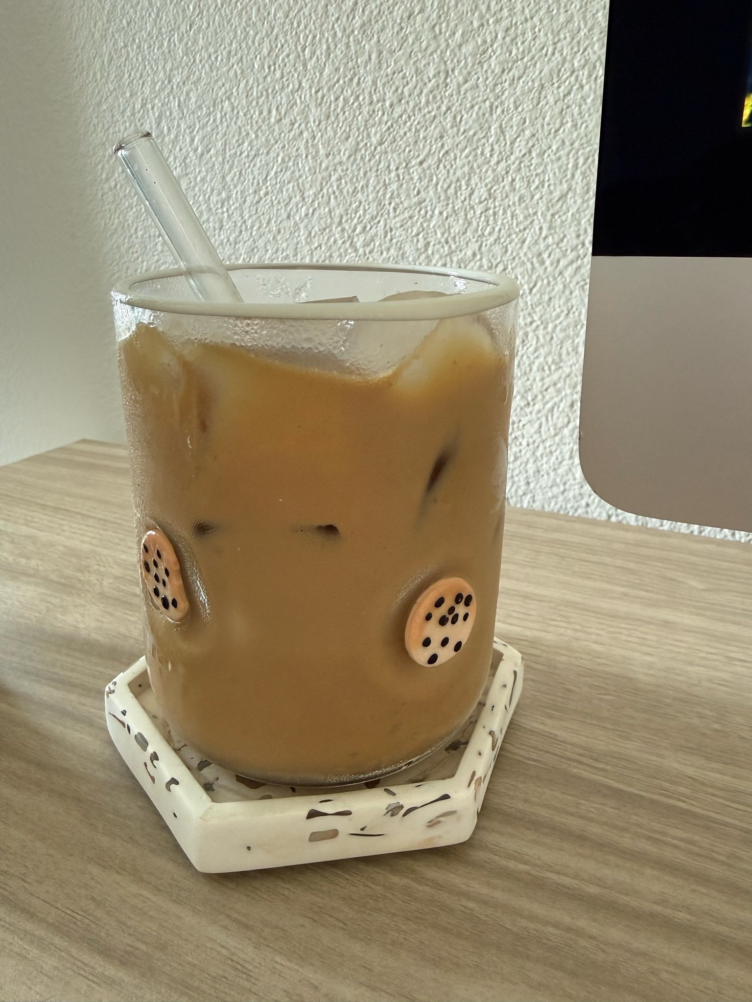 New icon juice glass - the cookies are the cutest! 🍪

#LTKmorningroutine #LTKSaleAlert