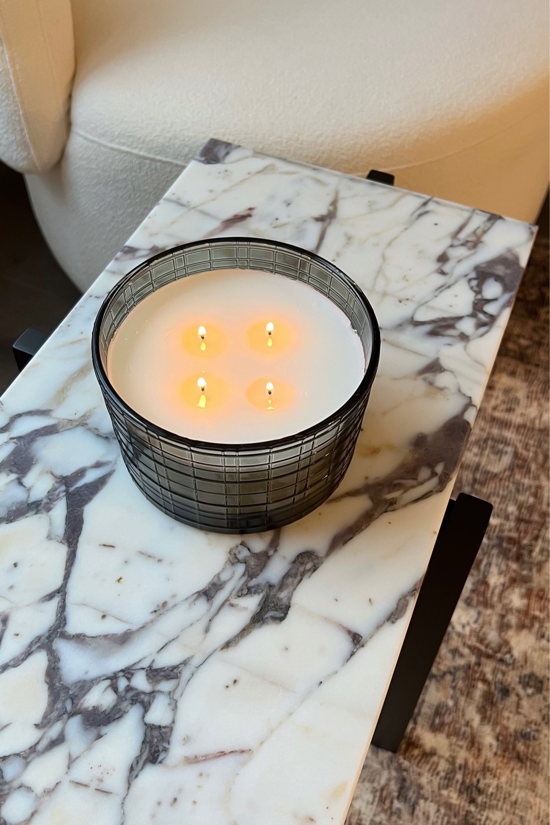 Home🕯️🎀🎄

#LTKHoliday #LTKSeasonal #LTKhome