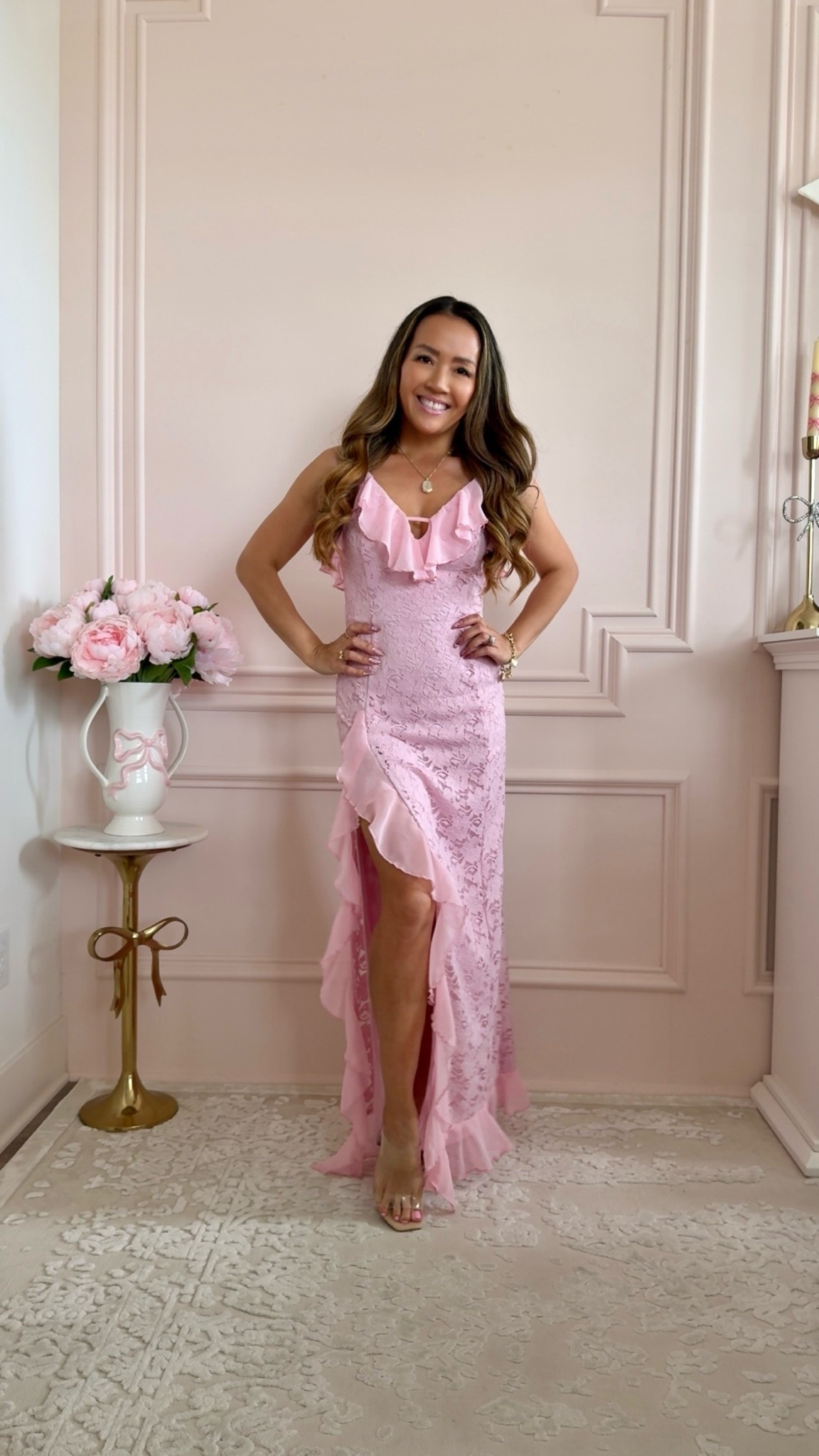 Pink lace maxi dress 

Petite friendly Wedding guest dress 

Wearing size XXS