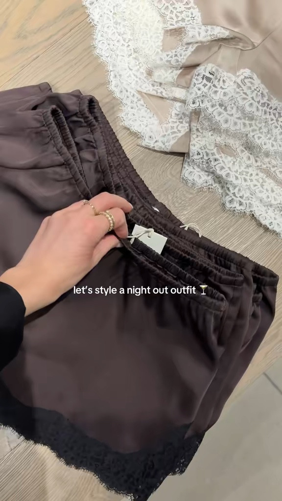  #springstyle #aritzia #style #outfitoftheday #aritziaoutfit #tryon #aritziahaul #outfitinspo #styleinspo #outfit #aritziatryon #outfitideas #aritziastyle #outfitofthenight #goingoutoutfit #girlsnightoutfit #dateoutfit

#LTKdatenight #LTKstyletip #LTKcanada