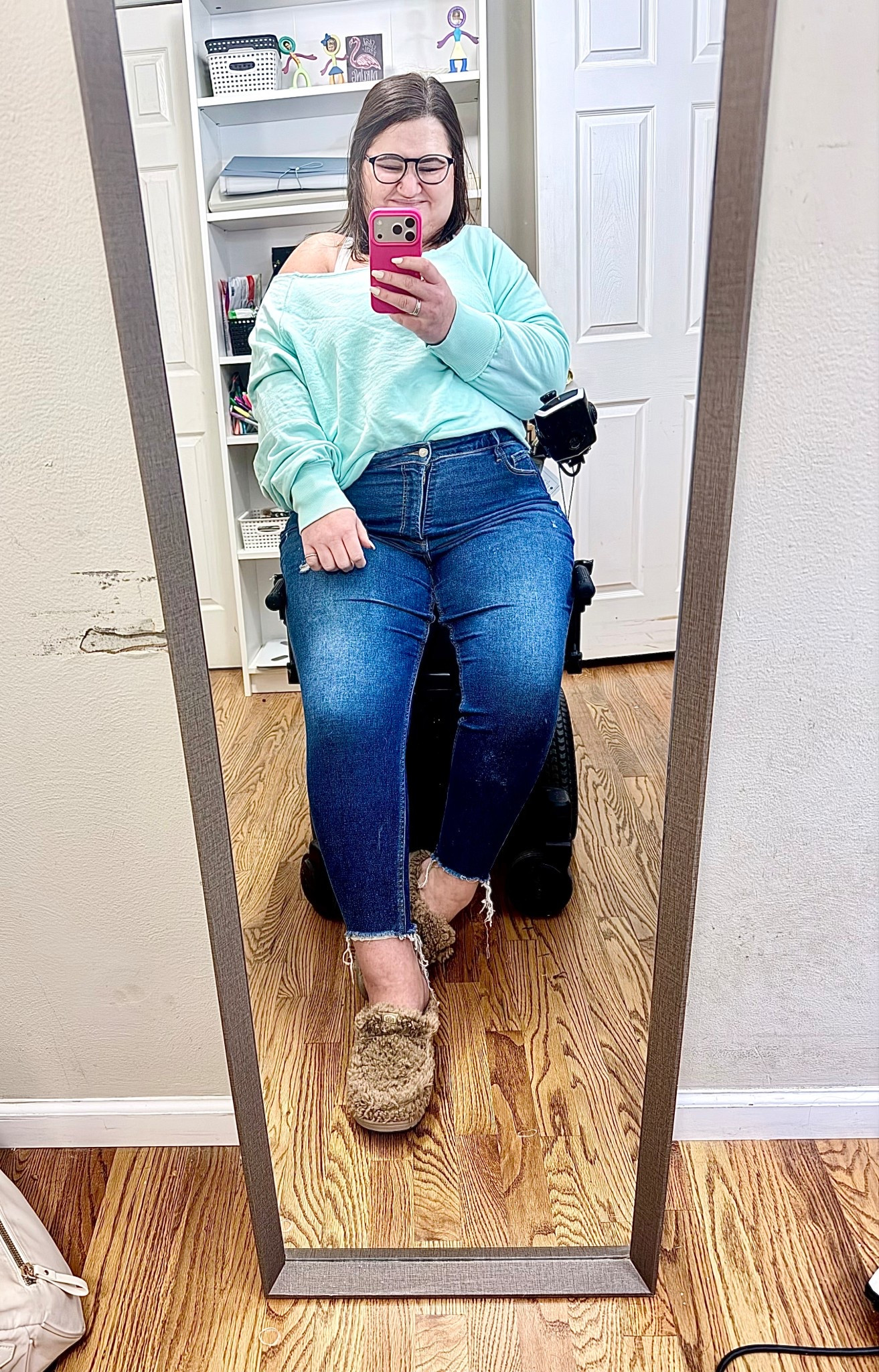 today’s “Christmas redo” in our house because half of the family was contagious on Christmas 🤣

#LTKootd #LTKFindsUnder50 #LTKMidsize