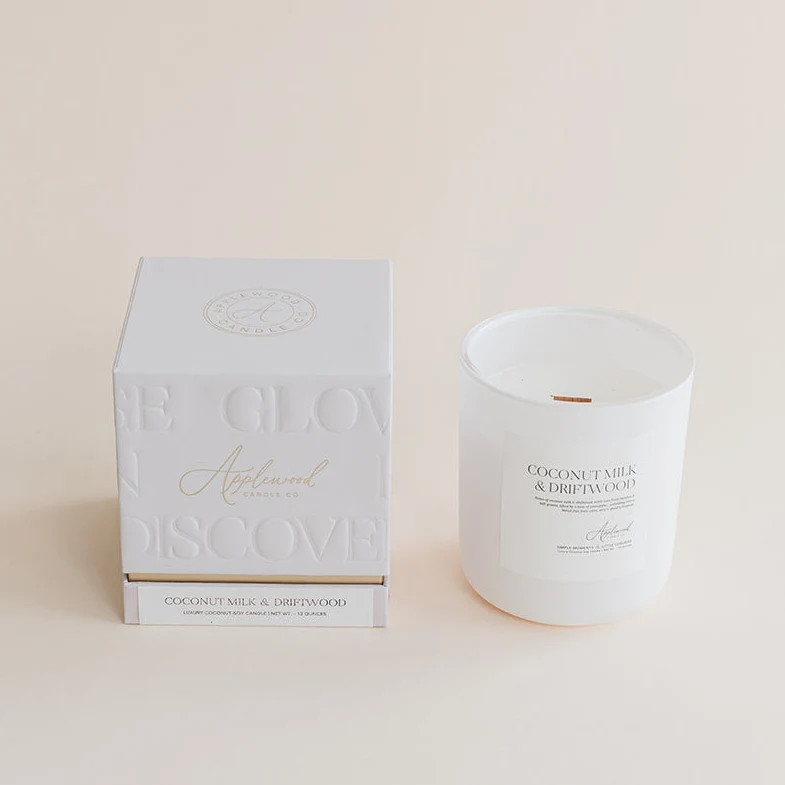 Coconut Milk & Driftwood | Non-Toxic Coconut-Soy Candle | Applewood Candle Co.