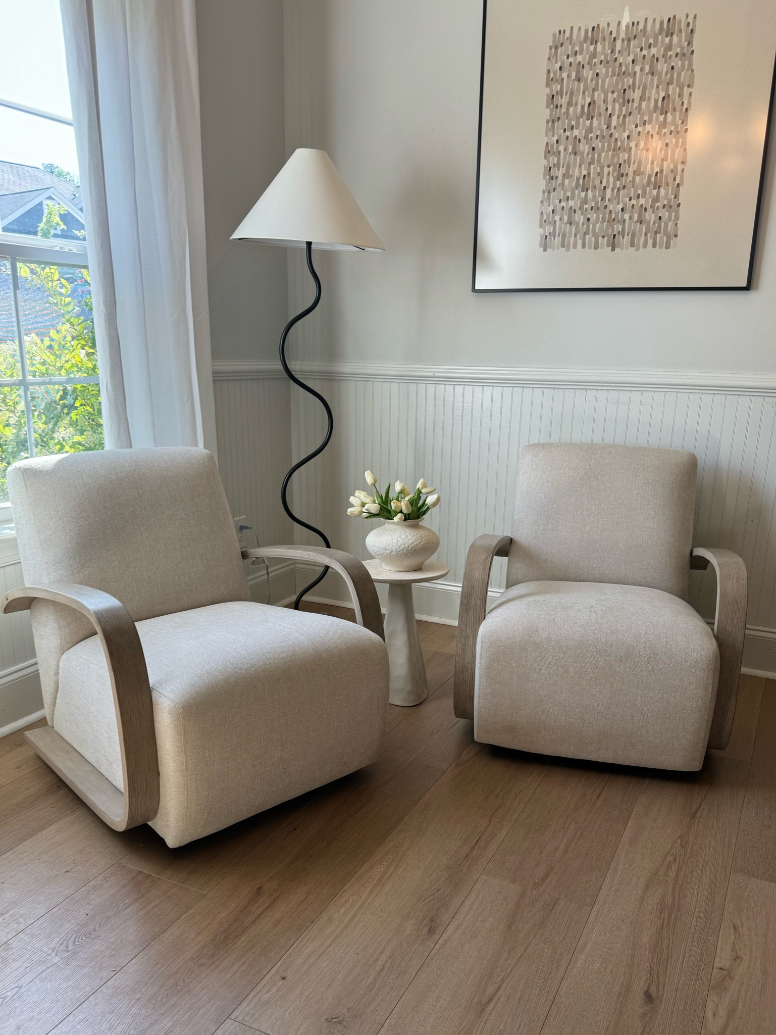 Cozy seating area 🤎