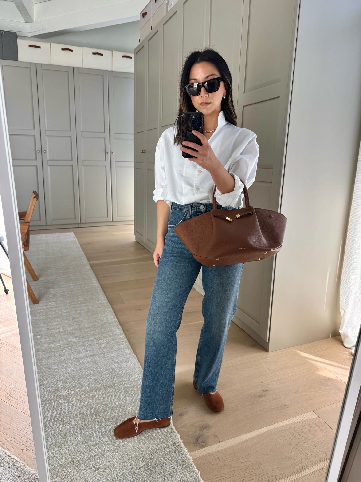 AYR Tate shirt. Love this stand up collar. Tunic length. Wearing the xs. This is the same brand and material as my holy grail Deep End shirt. 

AYR Tate shirt xs
AGOLDE Valen jeans 25 - cut hems
Reformation flats 5
DeMellier bag medium
Celine sunglasses 
Dorsey Cecilia earrings 3.4
Dorsey James necklace 15”

#LTKPetite #LTKmomlife #LTKOver40