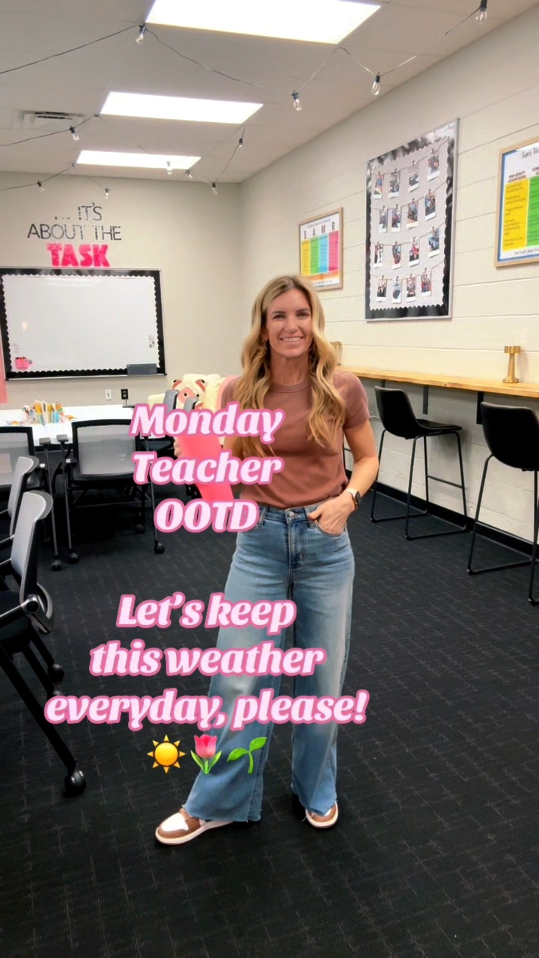 Love this versatile top from Old Navy! Bring on the spring outfits! 

#LTKootd #LTKgrwm #LTKWorkwear