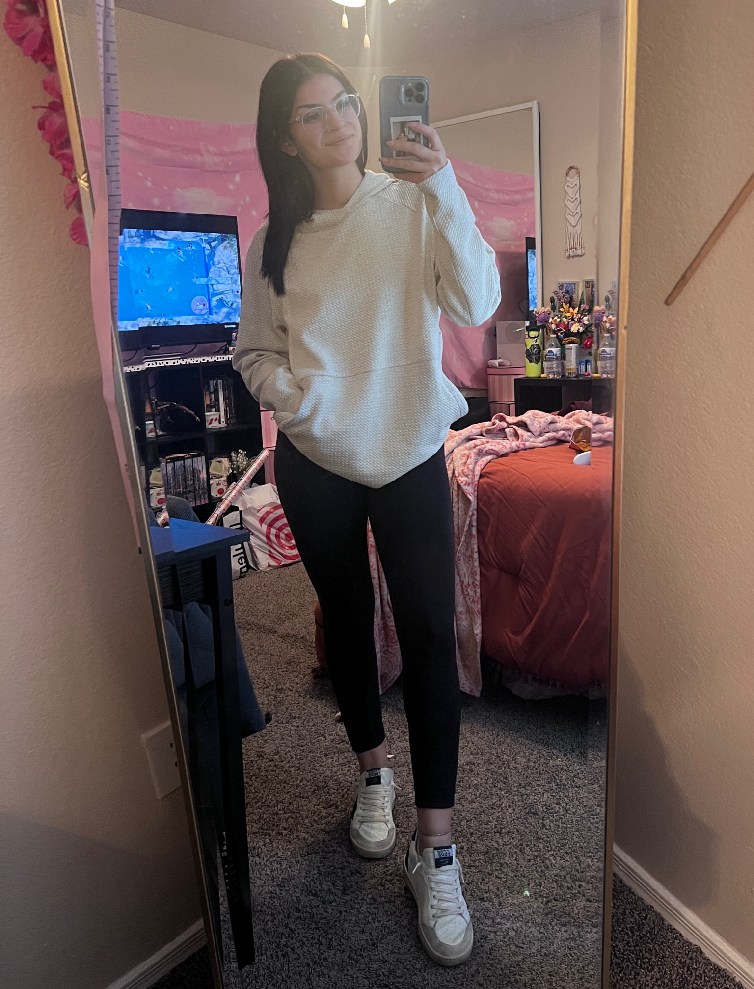 Comfy New Years Day fit

#LTKshoecrush #LTKfindsunder100 #LTKHoliday