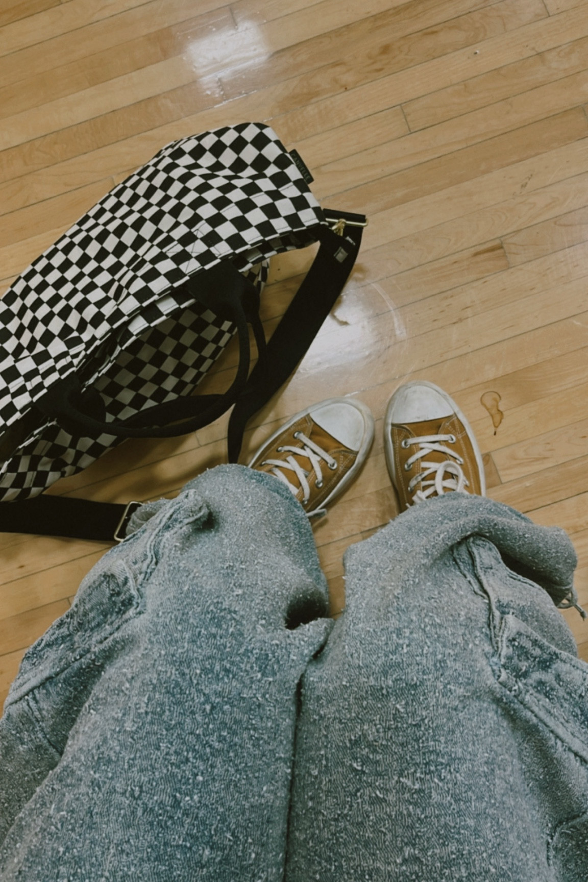 Comfy Carpenter Cargo Jeans for only $15!

#LTKSaleAlert #LTKStyleTip #LTKFindsUnder50