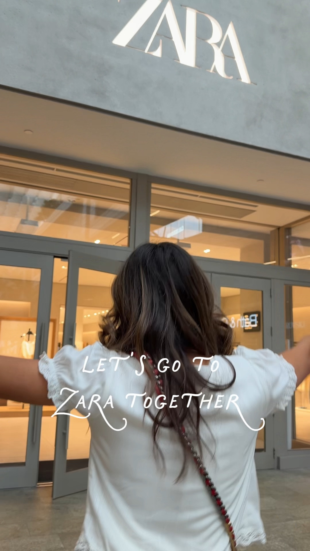 Let’s go to Zara together! 