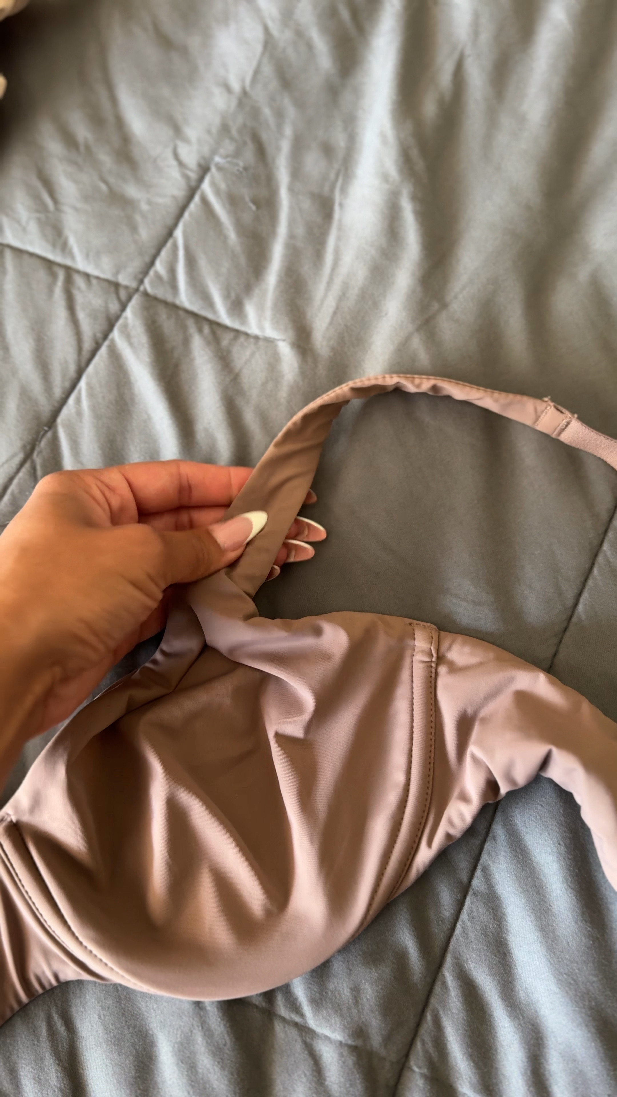 The most comfortable buttery soft everyday bras! I’m seriously obsessed with the quality of these bras. As a bigger chested girly, I want to feel support and comfort! This bra does it for me. 

Size - 36 D 

Amazon bra, full coverage bra, t shirt bra,   Supportive bra, everyday bra, casual bra , bra for moms 

#LTKFindsUnder50 #LTKStyleTip #LTKMidsize