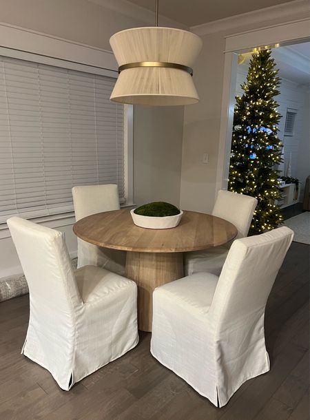 My dining area in my new house! 

#LTKHoliday #LTKstyletip #LTKhome