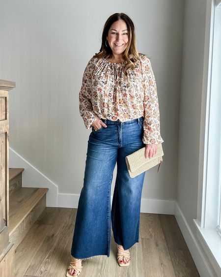 Spring outfit with wide leg jeans  

Fit tips: blouse tts, L // jeans size down if inbetween 12

Workwear   Office style   Spring style  summer style  jeans  denim  style guide  spring outfit  spring workwear 

#LTKmidsize #LTKfindsunder100 #LTKSeasonal