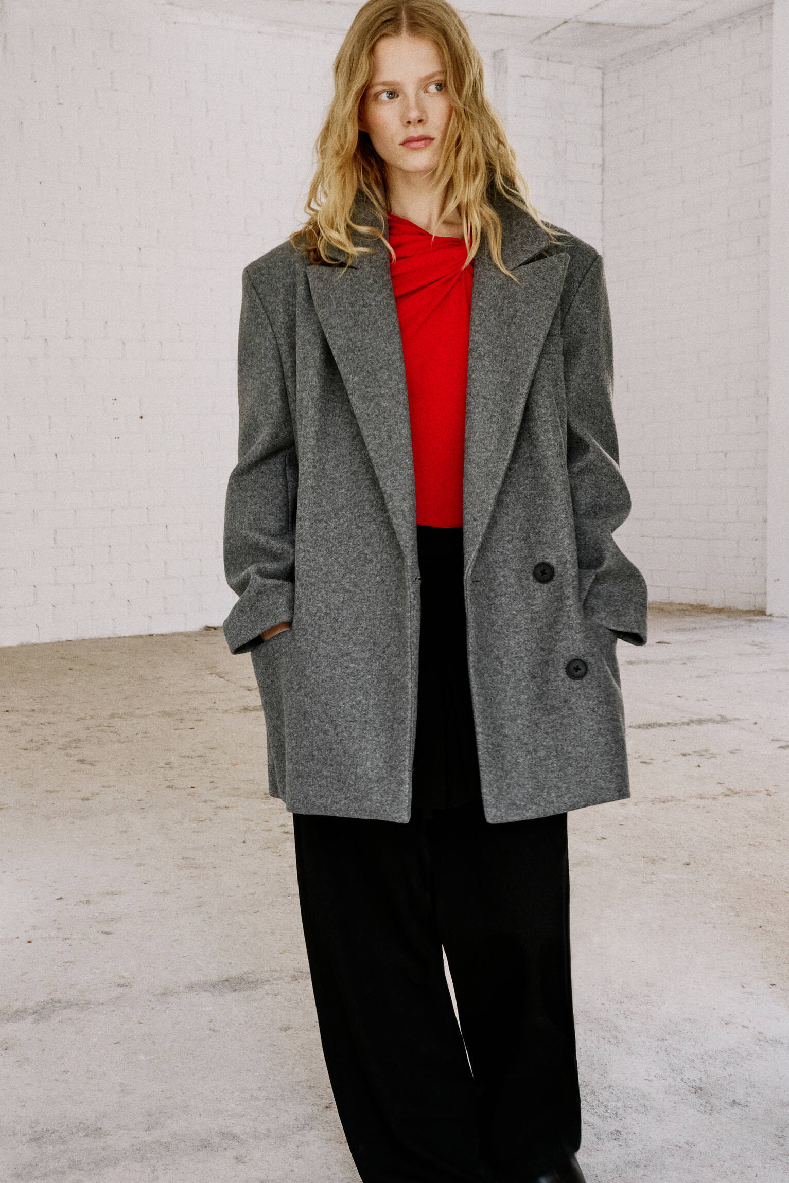 Short woolly fabric coat - pull&bear | PULL and BEAR UK