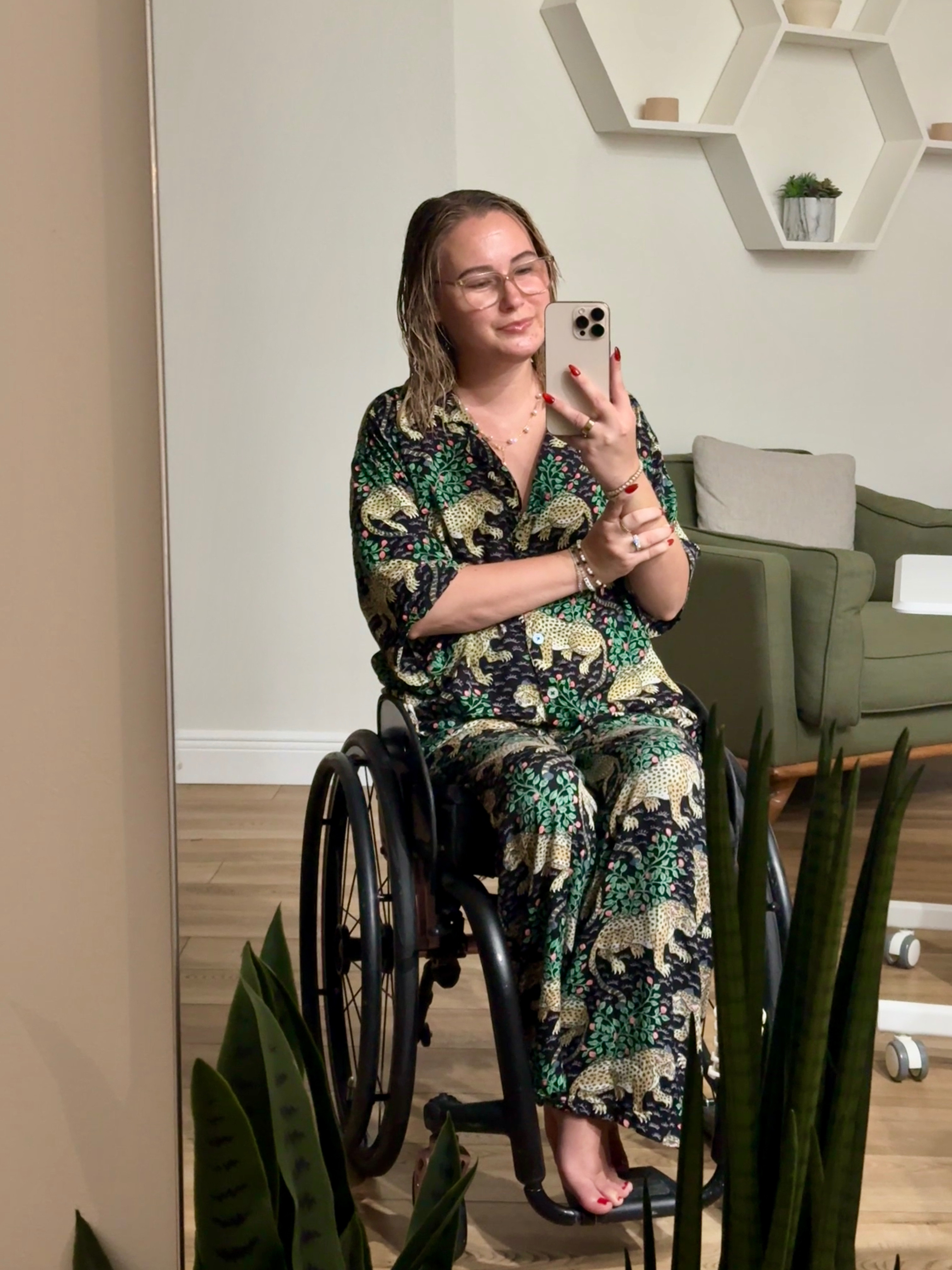 one thing I'll never have enough of is pj sets but these may be my FAV 

 #printfresh #PJS #luxurypjs #LTKGiftGuide