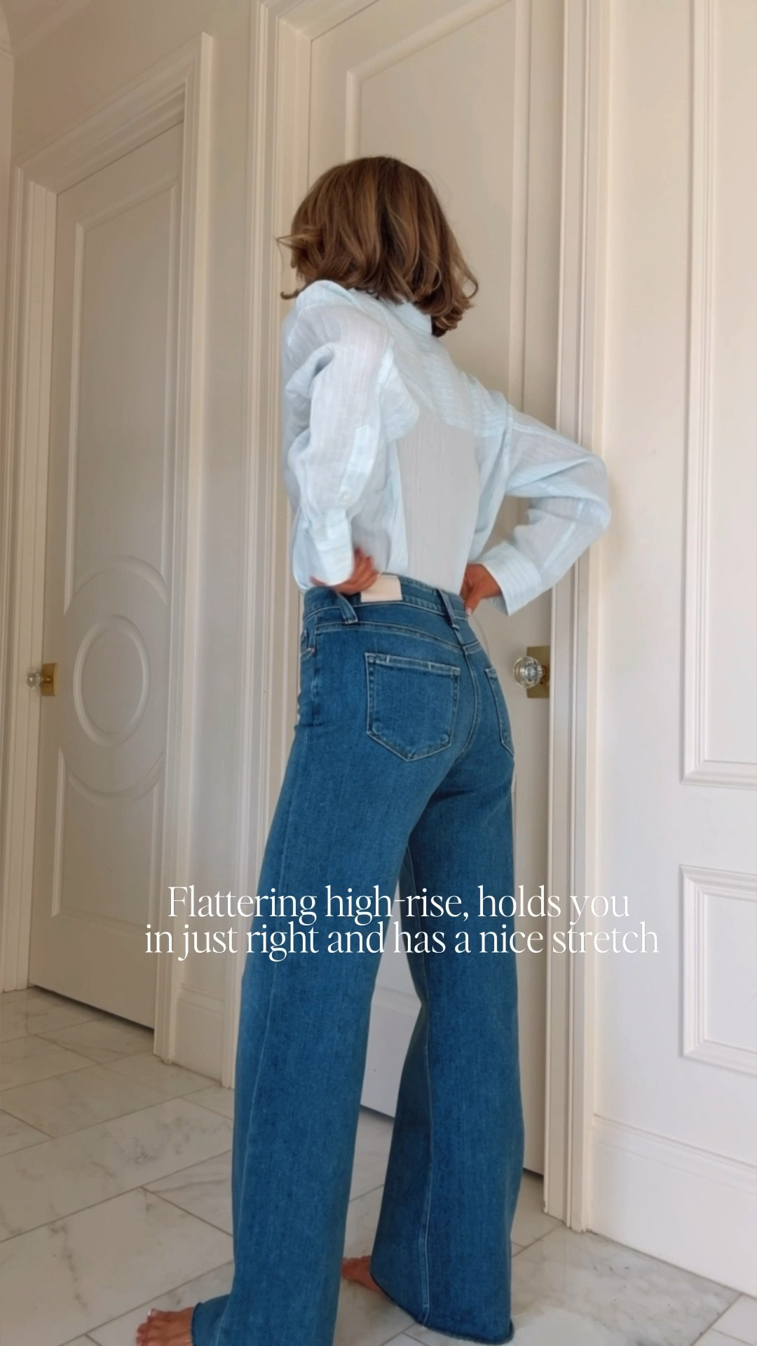 New pretty dark wash in the viral jeans that fit everyone. I'm 5'7 for reference wearing size 25 fit true to size. 

Cellajaneblog 