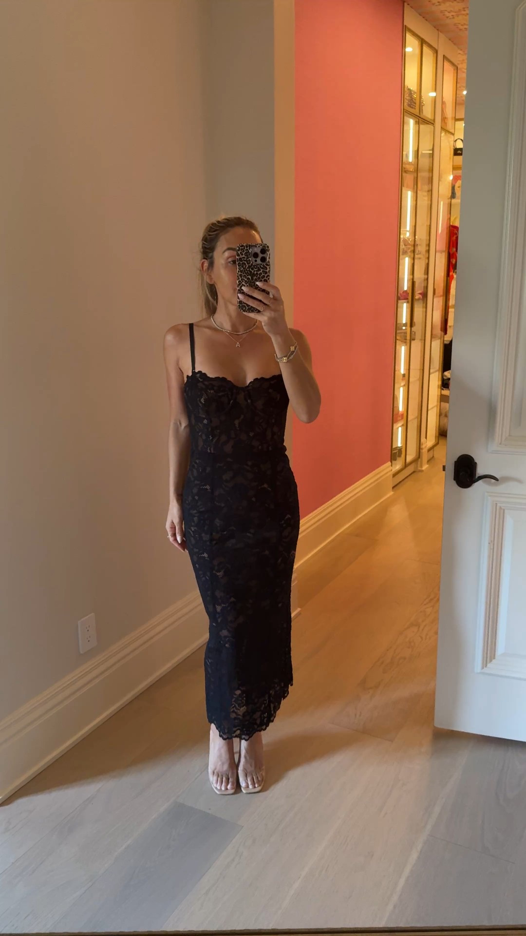 Aivanelli35 

#LTKootd #LTKgrwm #LTKdayinmylife