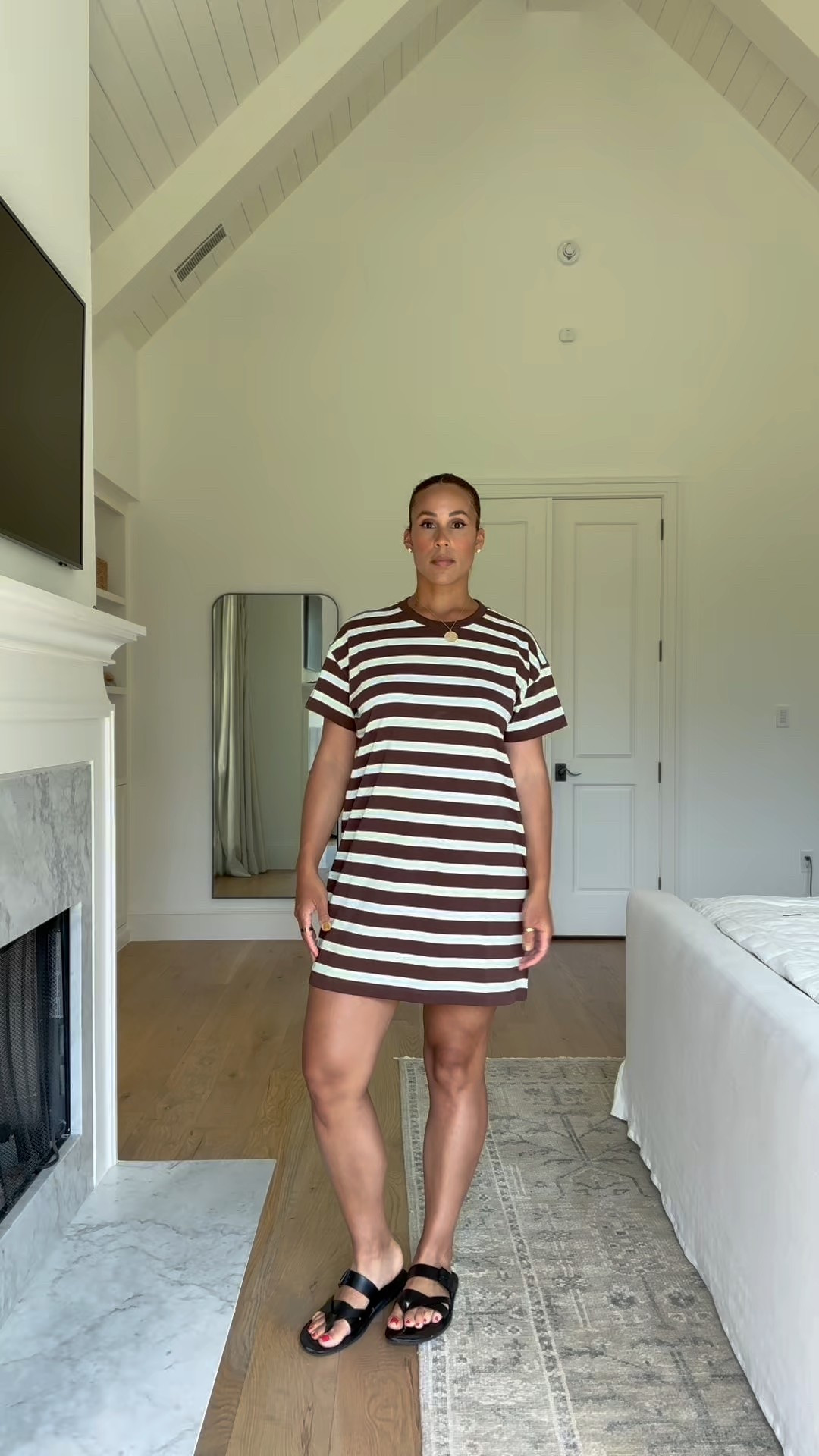 Two accessories, endless outfits. 

Style 

#LTKStyleTip #LTKMidsize