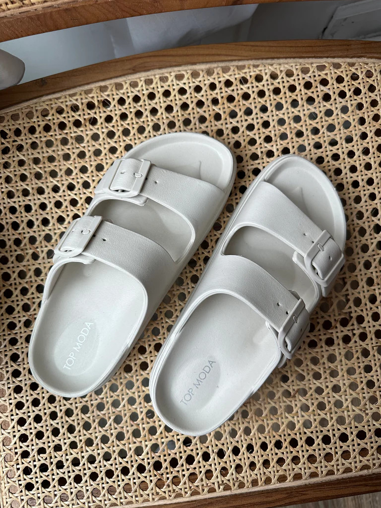Hallie Slides | She Is Boutique