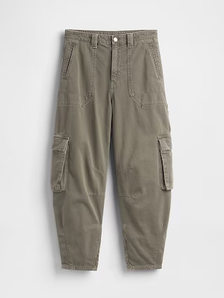Mid Rise Barrel Cargo Pants | Gap (US)
