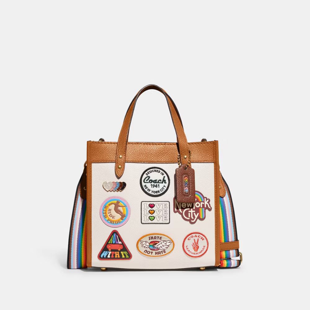 Field Tote 22 With Patches | Coach (US)