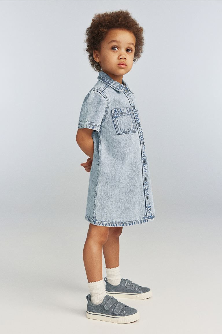 A-line Denim Shirt Dress - Short sleeve - Short - Light denim blue - Kids | H&M US | H&M (US + CA)