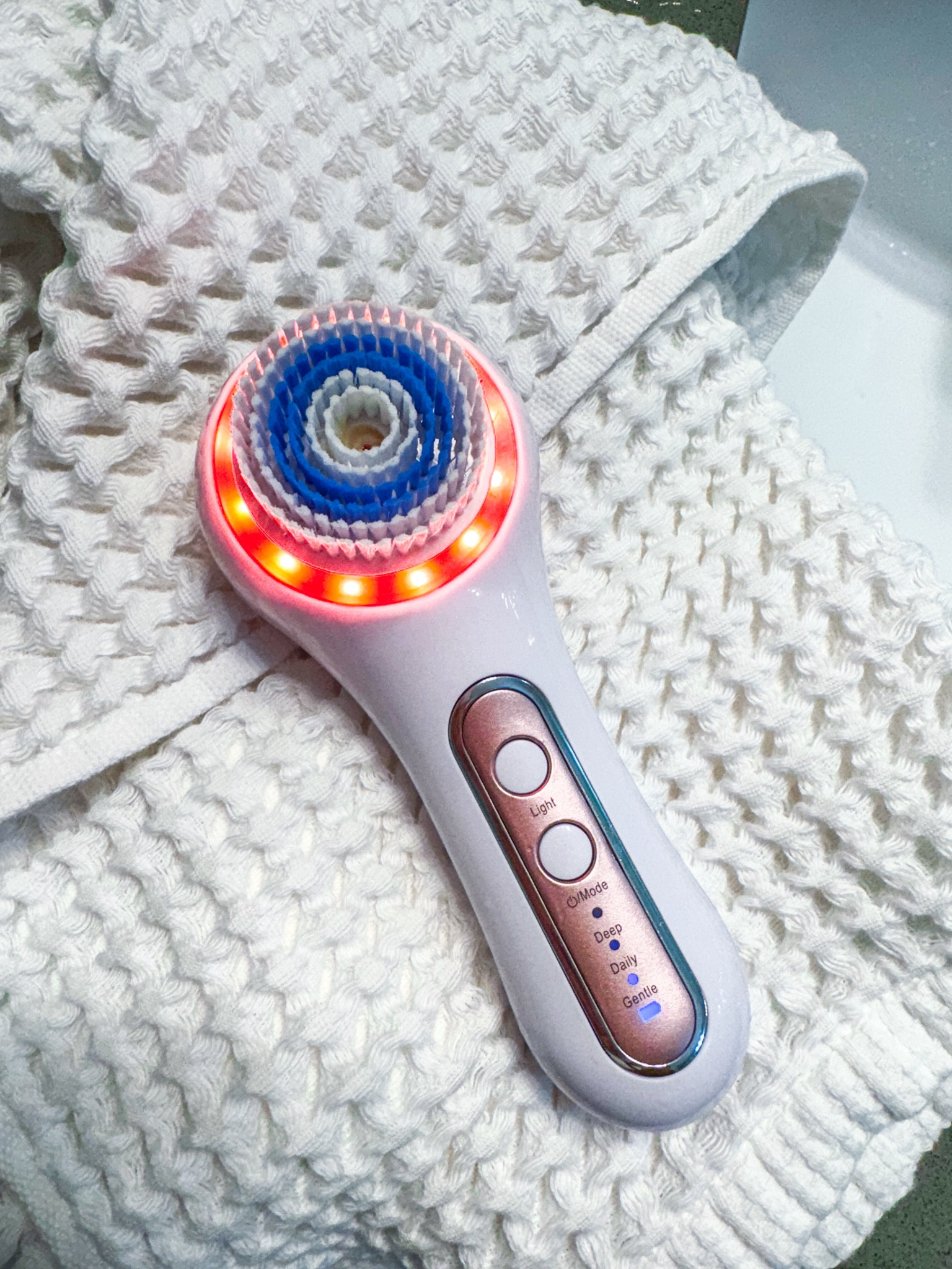 Face Scrubber Exfoliator,Facial Cleansing Brush Rechargeable IPX7 Waterproof with 5 Brush Heads,Electric Face Spin Brush for Exfoliating, Massaging and Deep Cleansing

#LTKBeauty