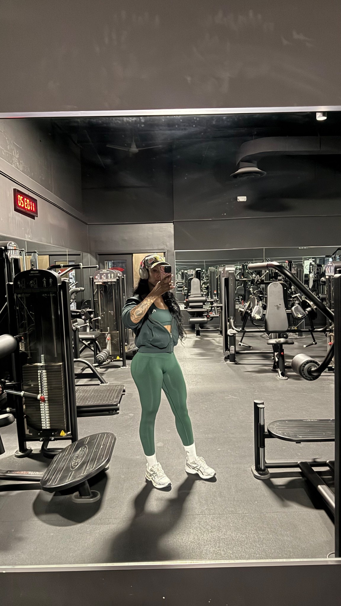 Gym OOTD! Always Oner Active downnnnn. Size small in both 