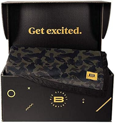 Big Blanket Co Original Stretch Green Camo | 10' x 10' Extra Large Throw Blanket | Cozy Huge Blan... | Amazon (US)