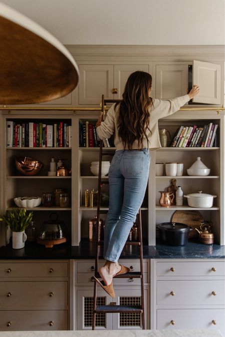 We used 4 different types of cabinet hardware in our kitchen and I love them all. Sharing my best tips on mixing and matching hardware at ChrisLovesJulia.com today 🫶🏻

Copper bowls, glass cloche, lidded glass containers, white bowls, brass salt and pepper mill, copper canisters, tagine, Dutch oven, copper tea kettle