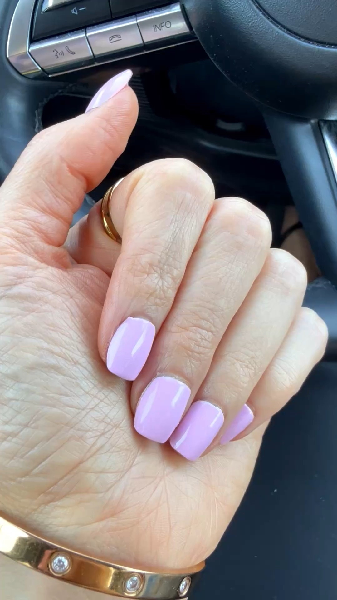 I love painting press ons! The polish lasts for so long!

#LTKgrwm #LTKBeauty #LTKootd