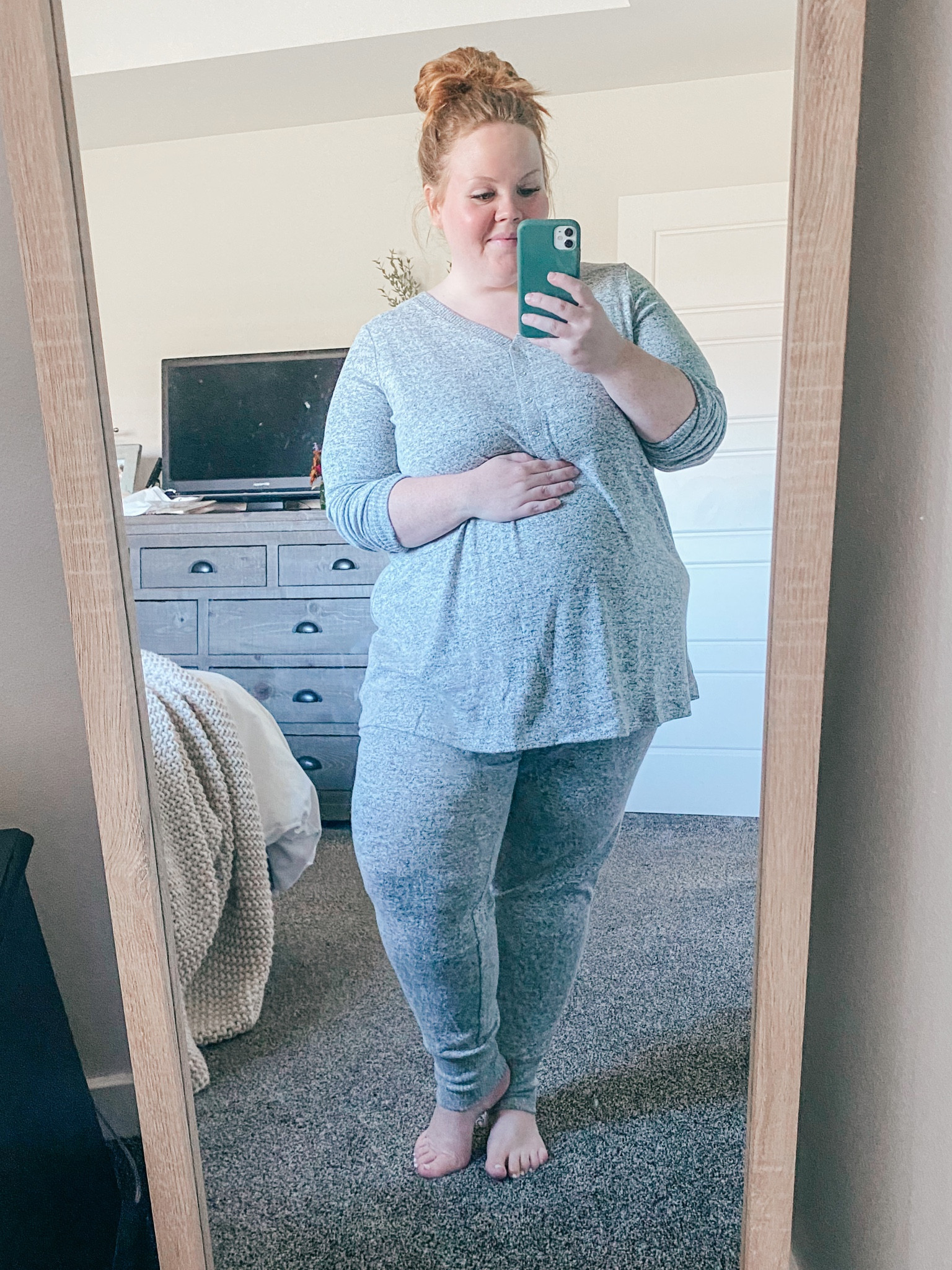 My new maternity and postpartum uniform. Loving this lounge set! 

#LTKbump #LTKfit #LTKcurves