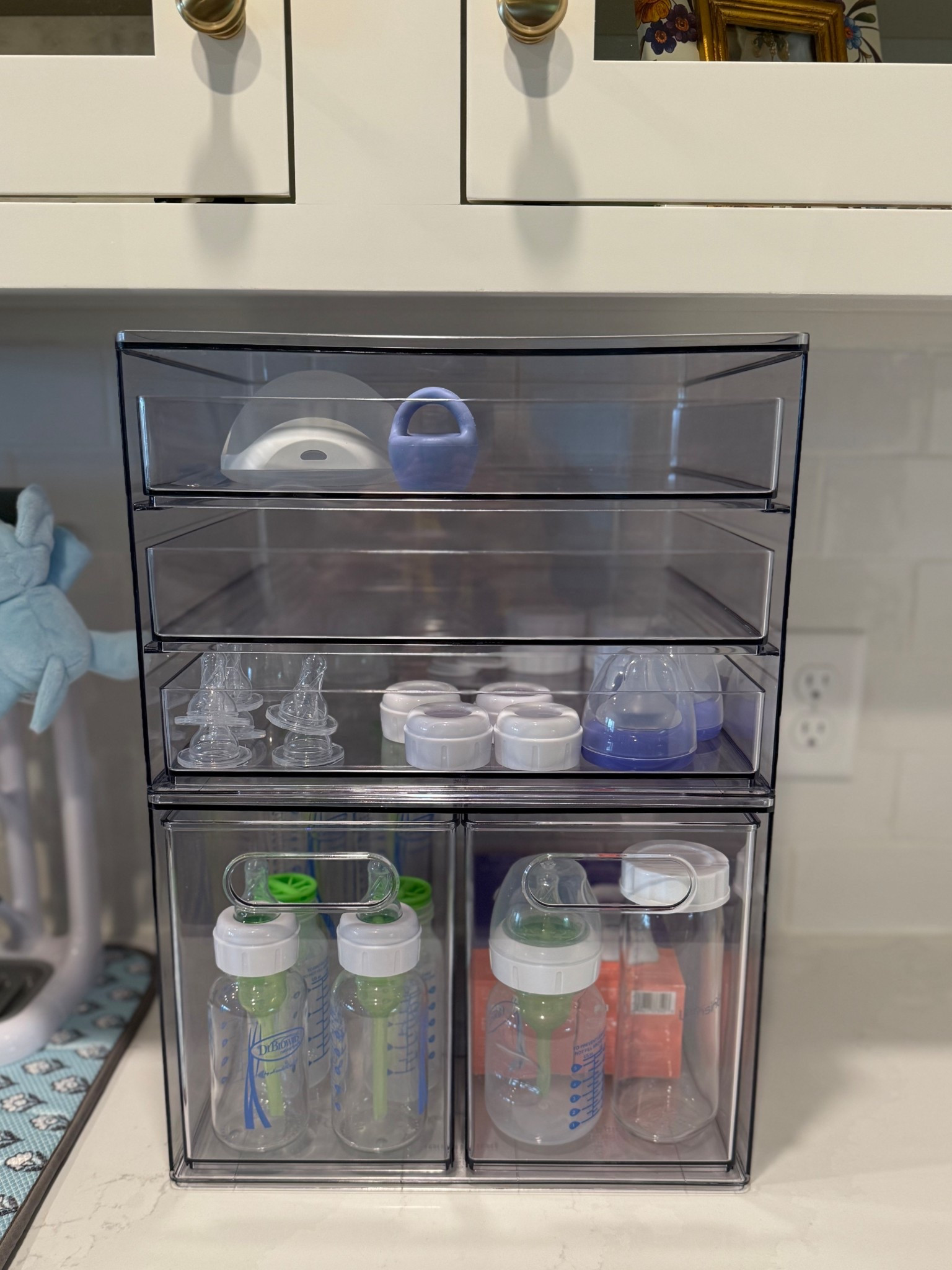 We were gifted this organizer from Target and it is perfect for bottles & breast feeding essentials! 🍼🍼🍼

Saves us a ton of cabinet space and it’s easy to relocate when we host. 

#LTKFindsUnder50 #LTKHome #LTKBaby