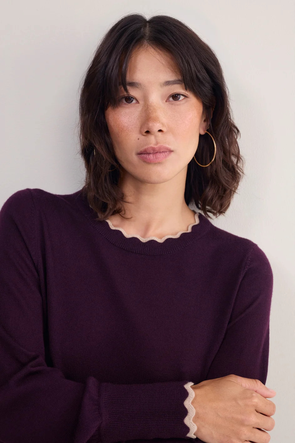 Fleurine Scallop Jumper - Aubergine/Oat Trim | WYSE London